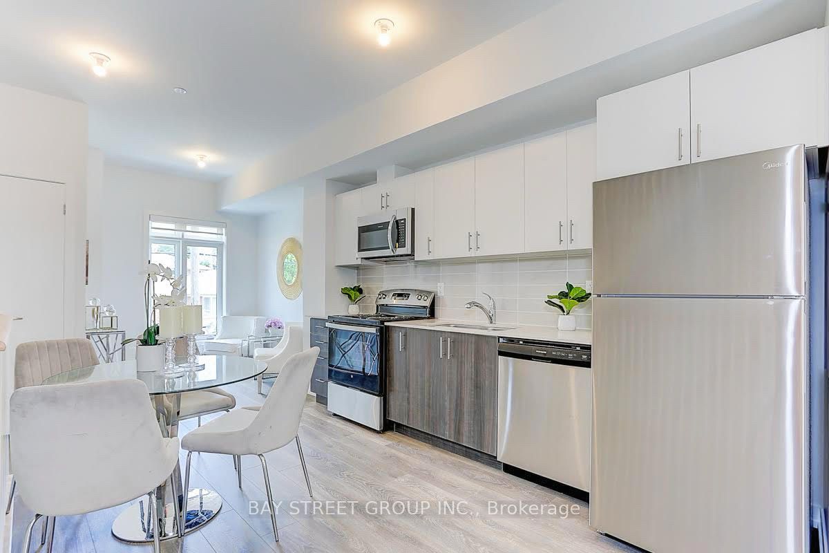 76A Tisdale Avenue, North York 4