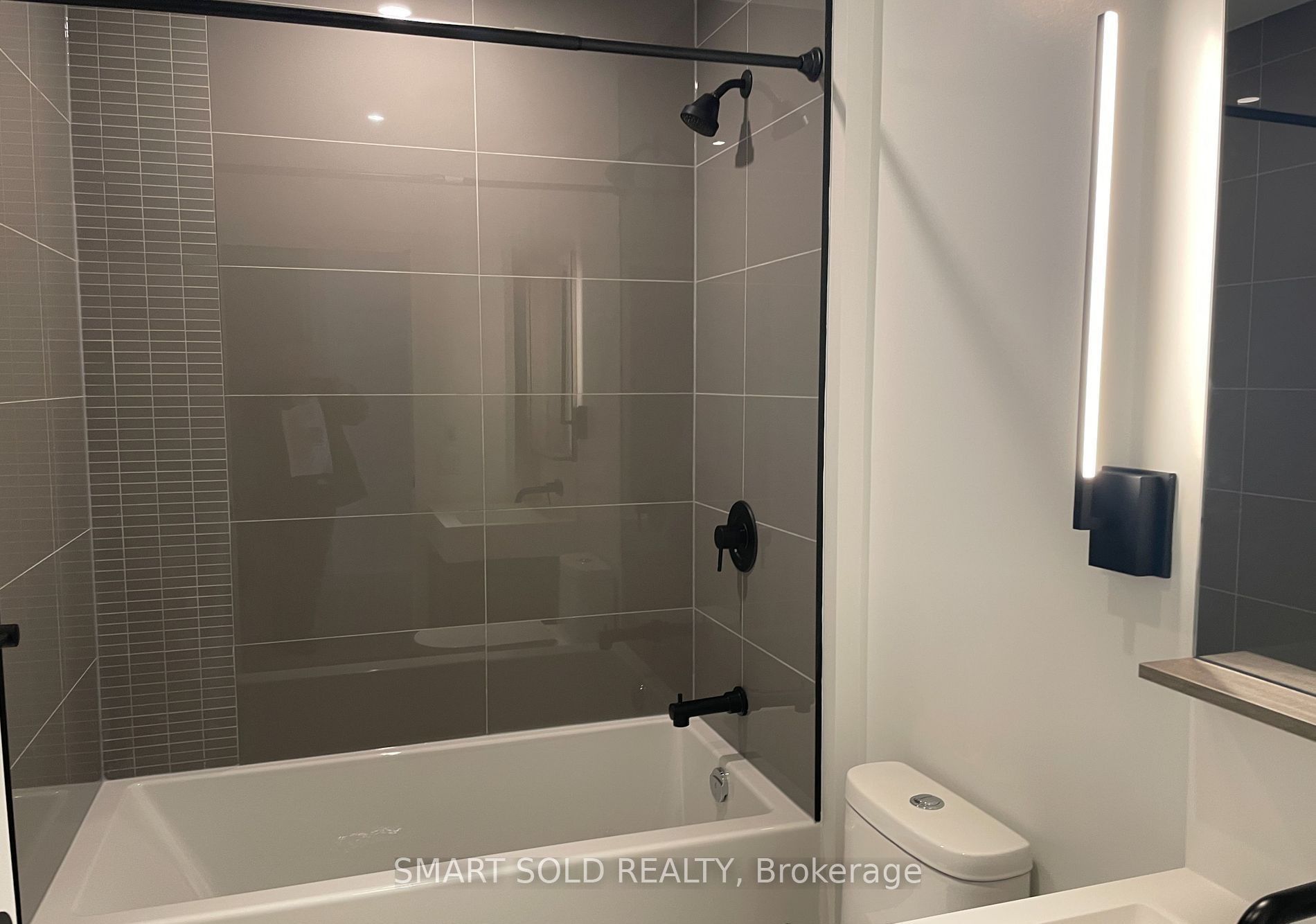 Unit 3005 - 117 broadway Avenue, Toronto 5