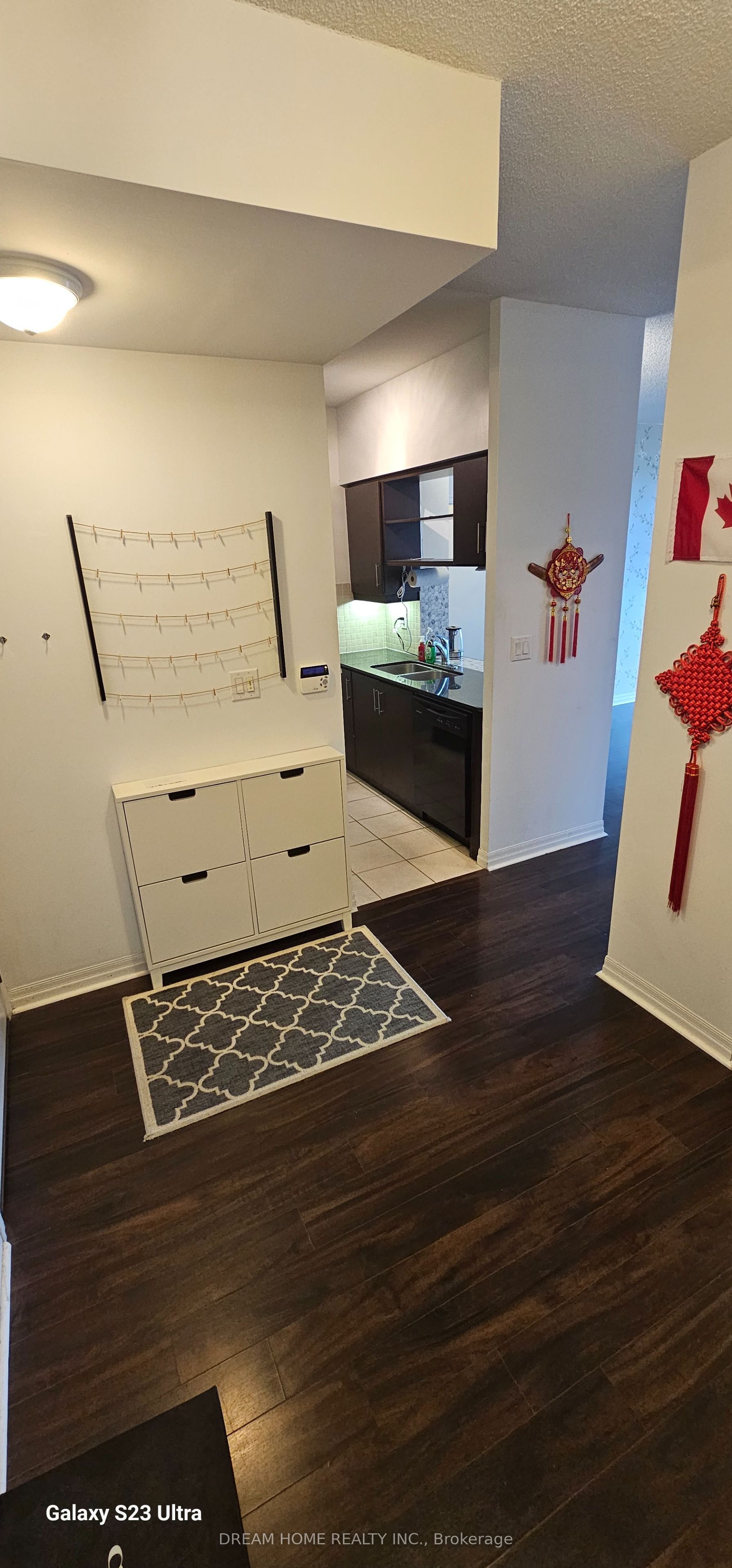 Unit 1709 - 30 Herons Hill Way N, North York 5