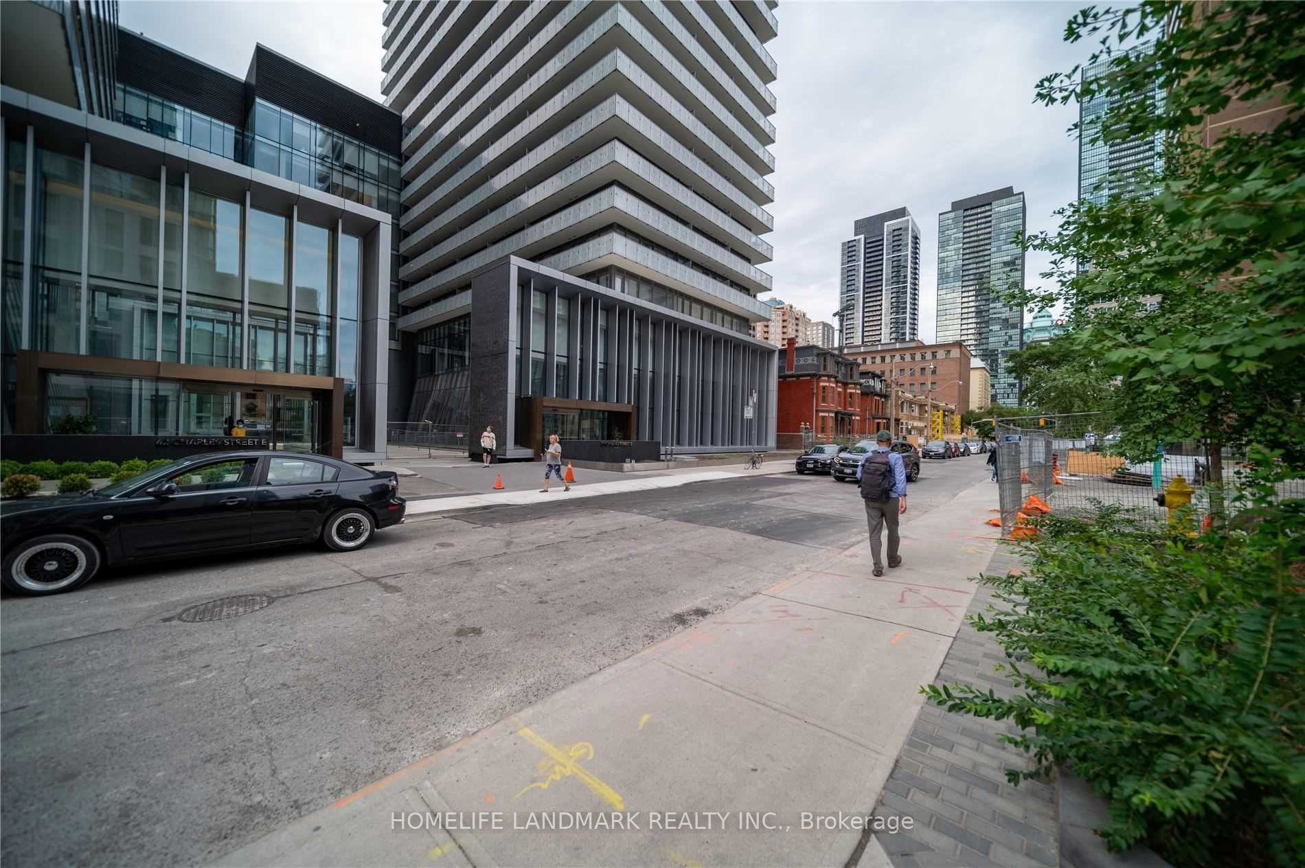 Unit 3705 - 50 Charles Street E, Toronto 3
