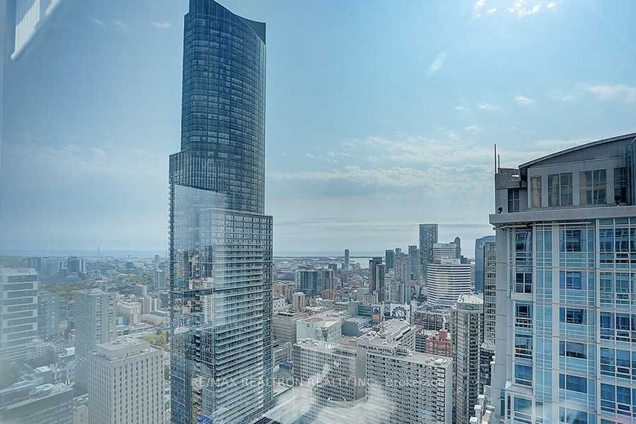 Unit 4804 - 763 Bay Street, Toronto 2