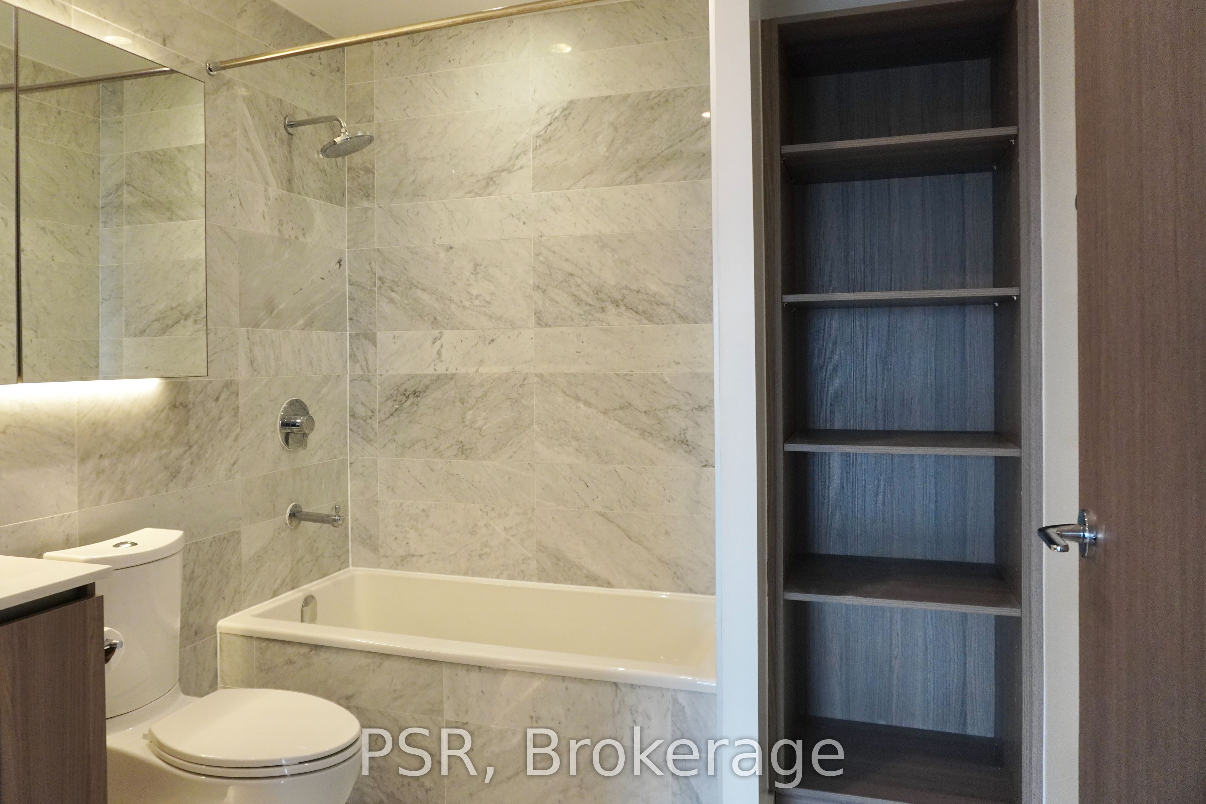 Unit 2911 - 19 Bathurst Street, Toronto 4