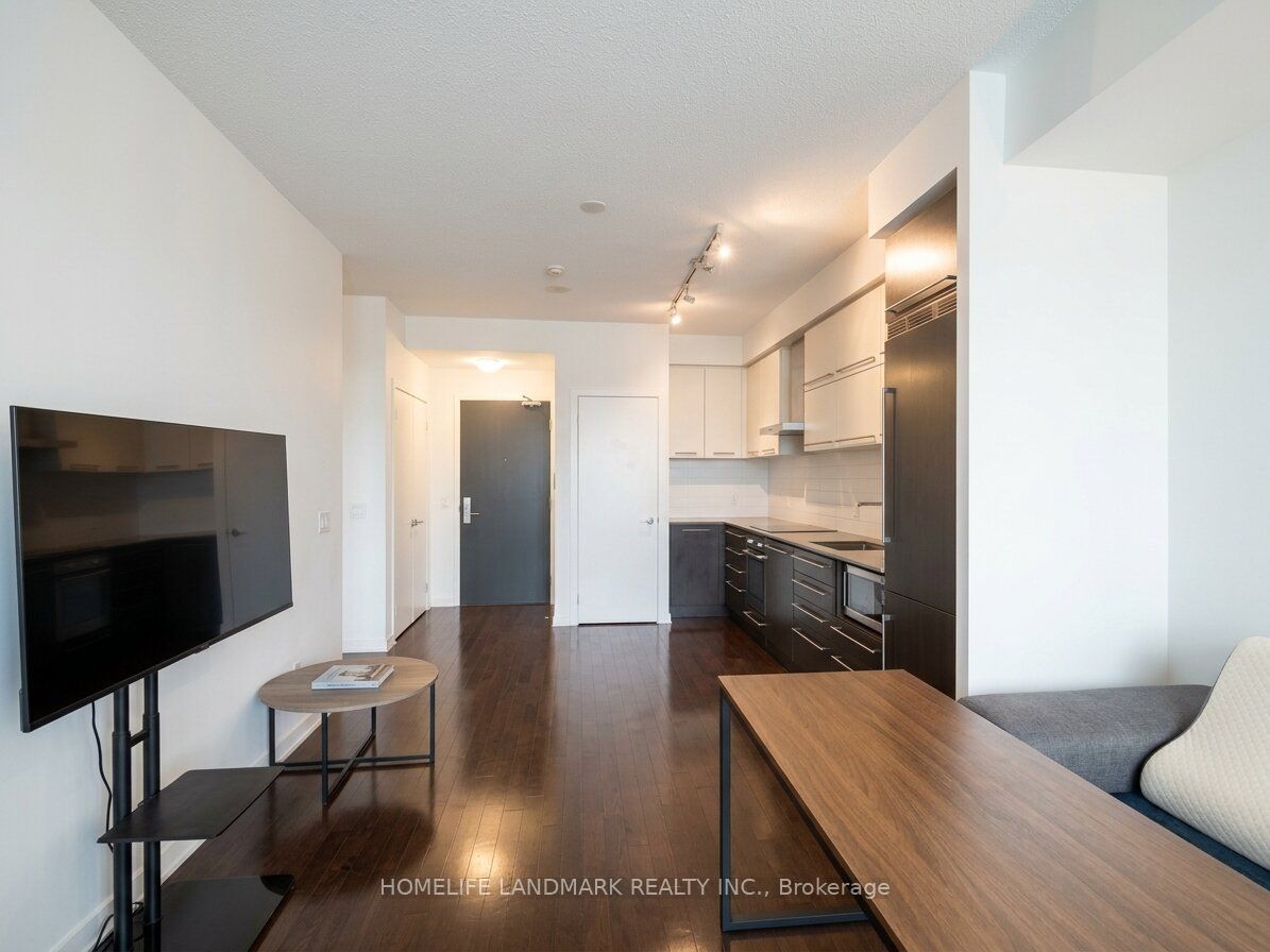 Unit 1603 - 770 Bay Street, Toronto 4