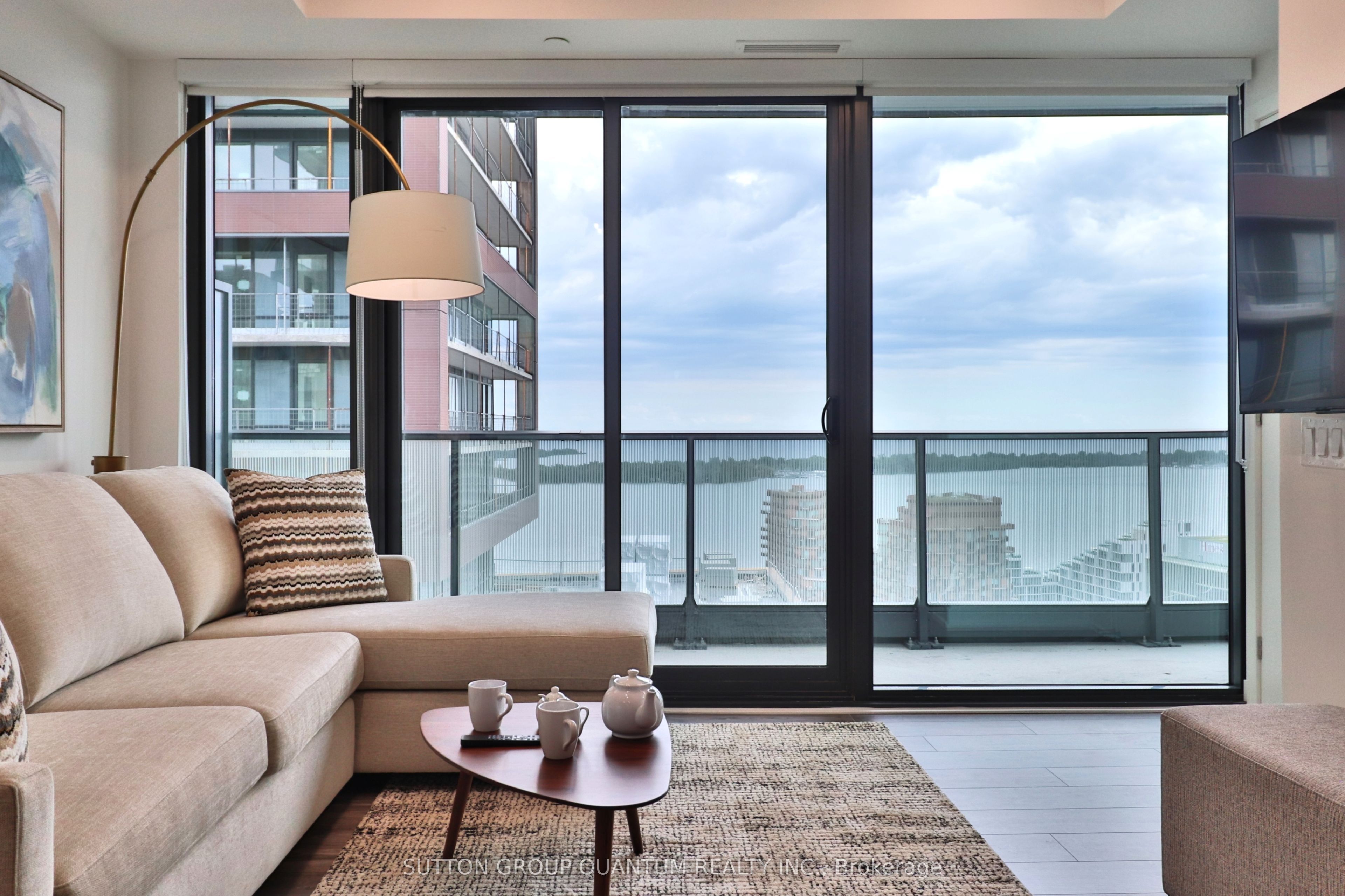 Unit 2704 - 35 Parliament Street, Toronto 4