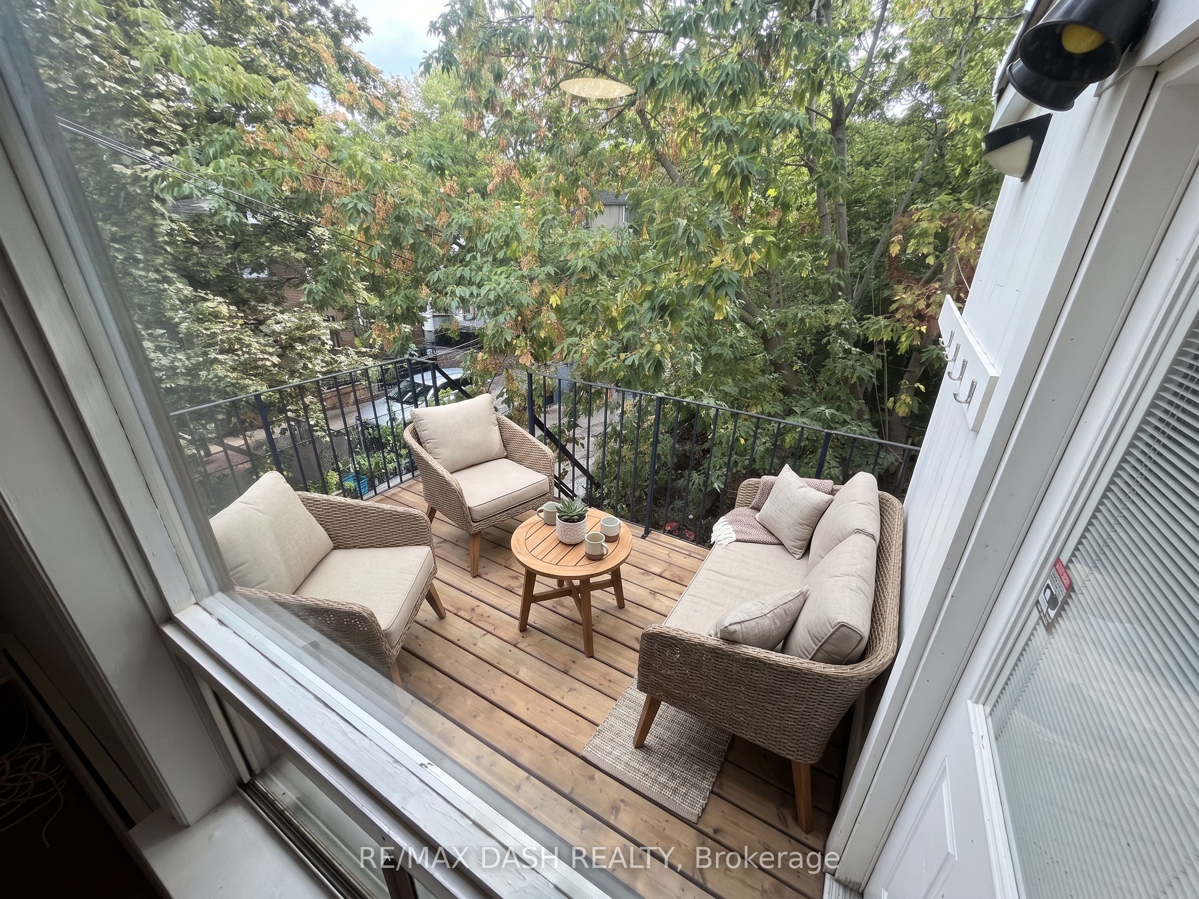 Unit 3 - 1303 Bloor Street W, Toronto 2