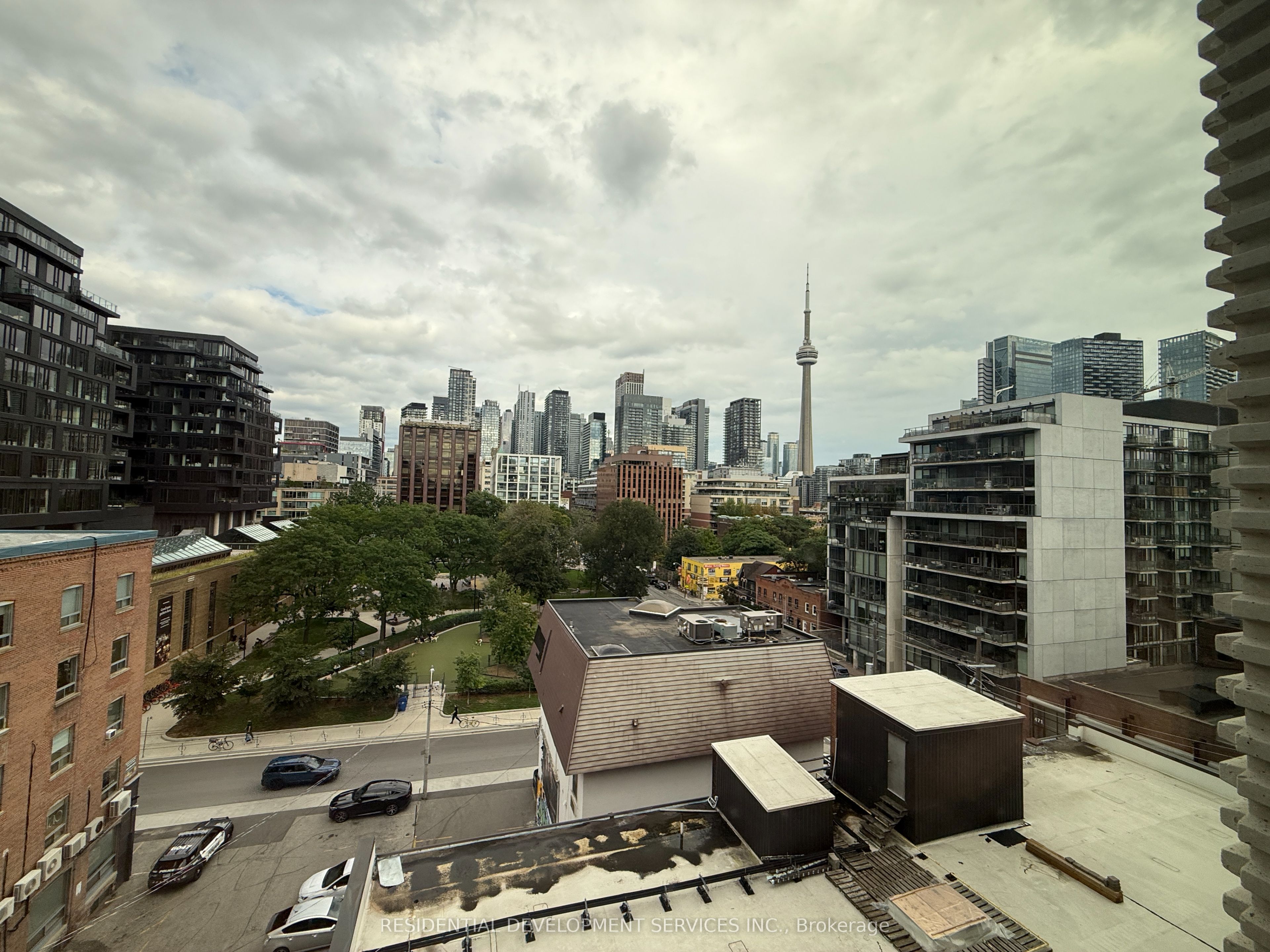 Unit 703 - 123 Portland Street, Toronto 4