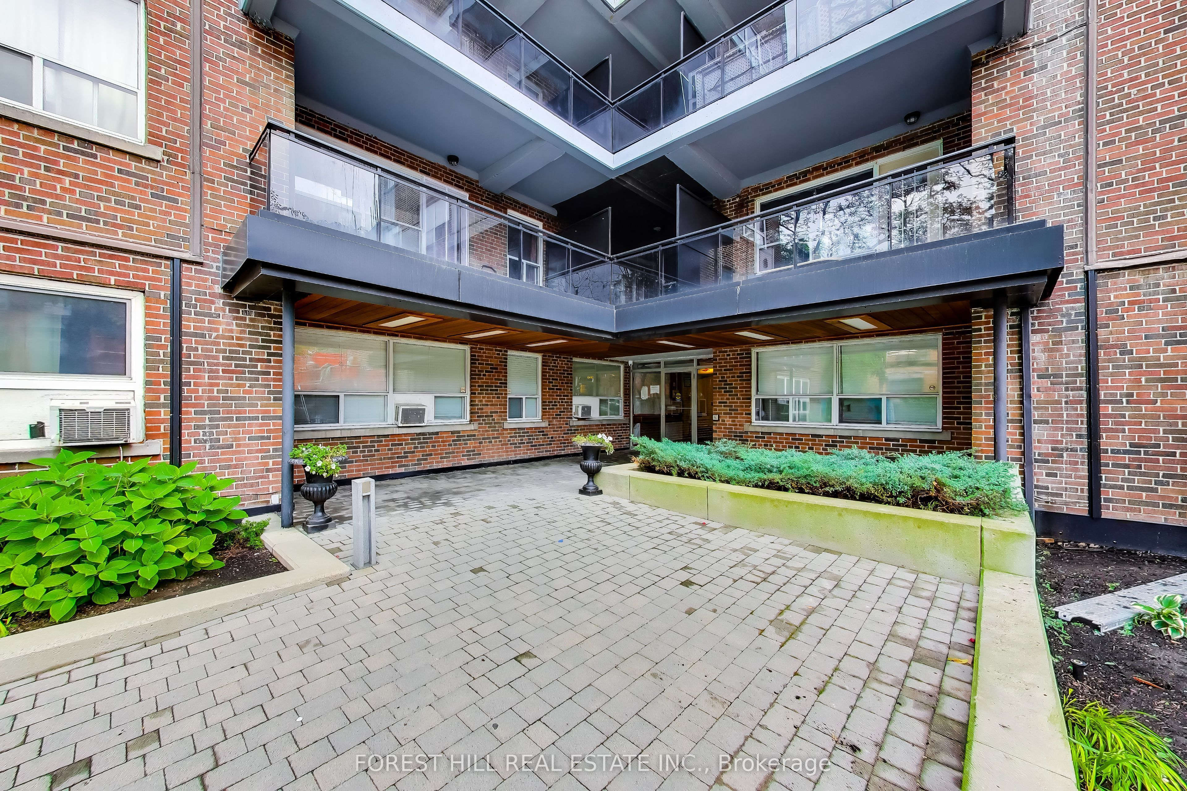 Unit 807 - 291 Avenue Road, Toronto 5