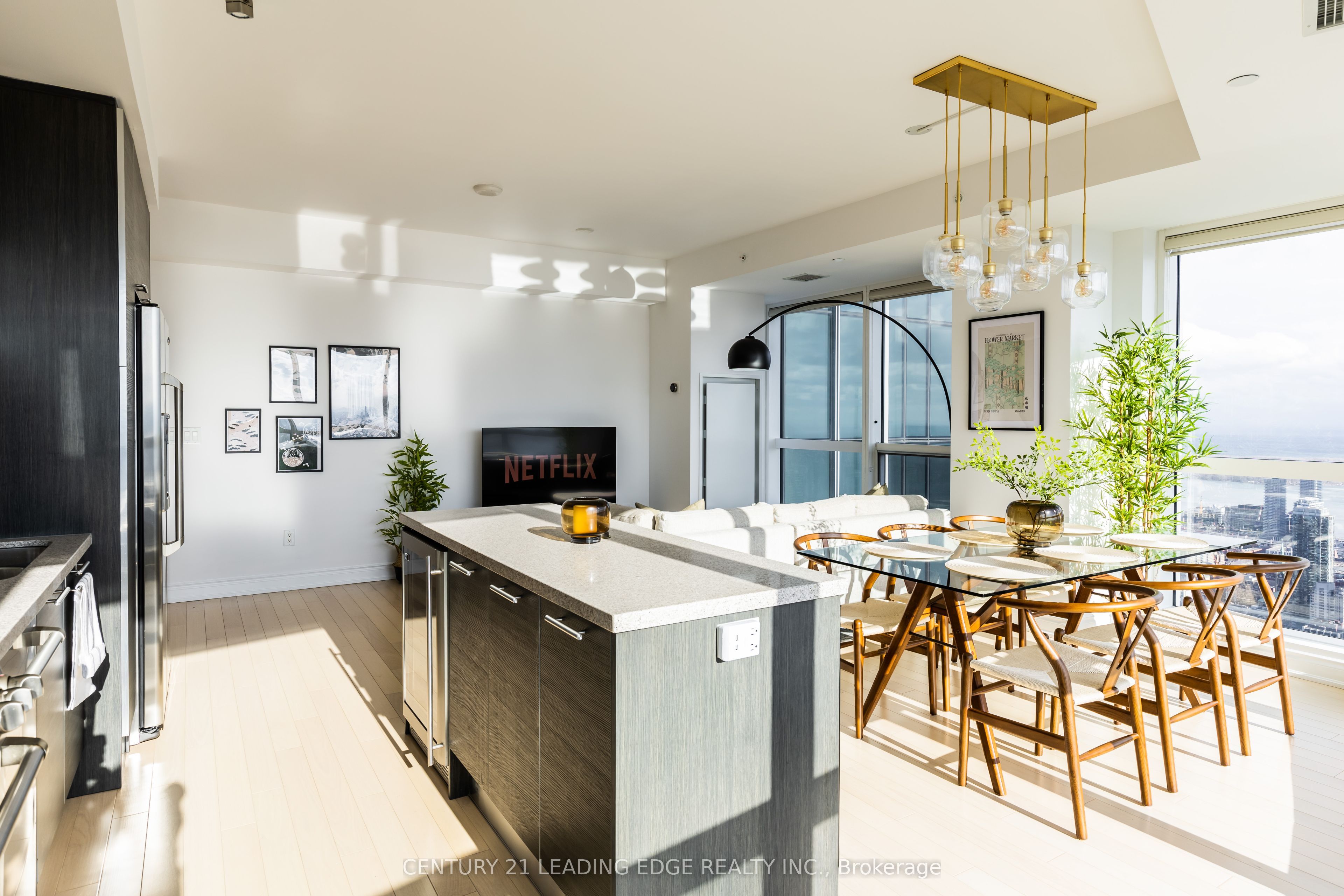 Unit 7310 - 388 Yonge Street, Toronto 2