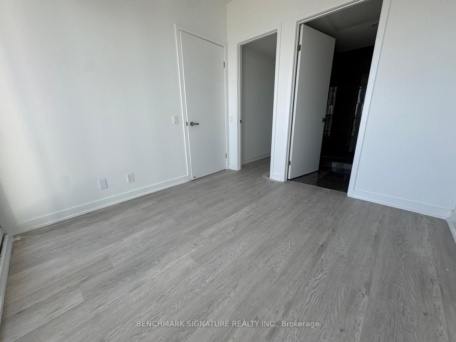 Unit 5806 - 88 Queen Street E, Toronto 5