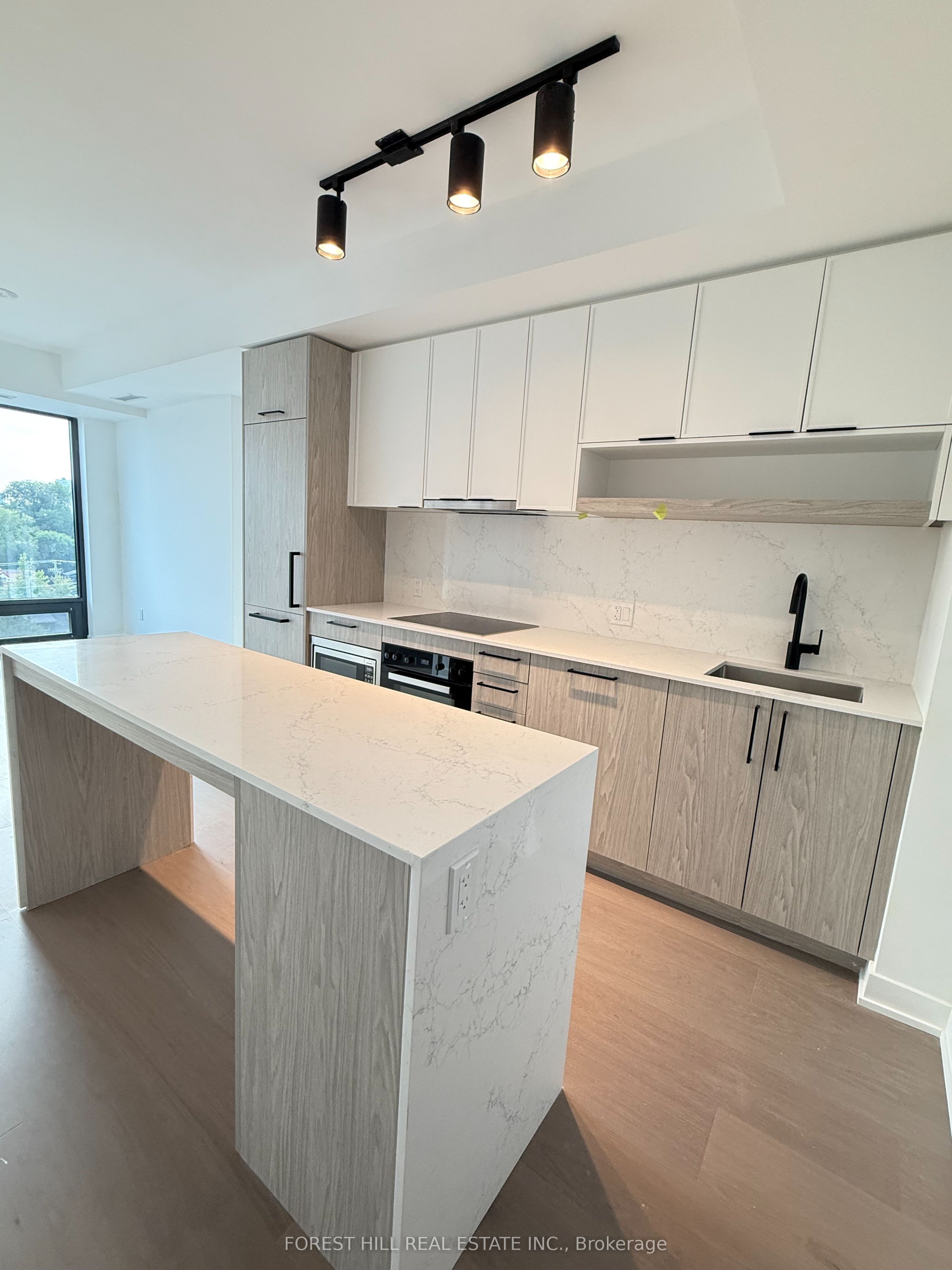 Unit 1220 - 89 Montclair Avenue, Toronto 5