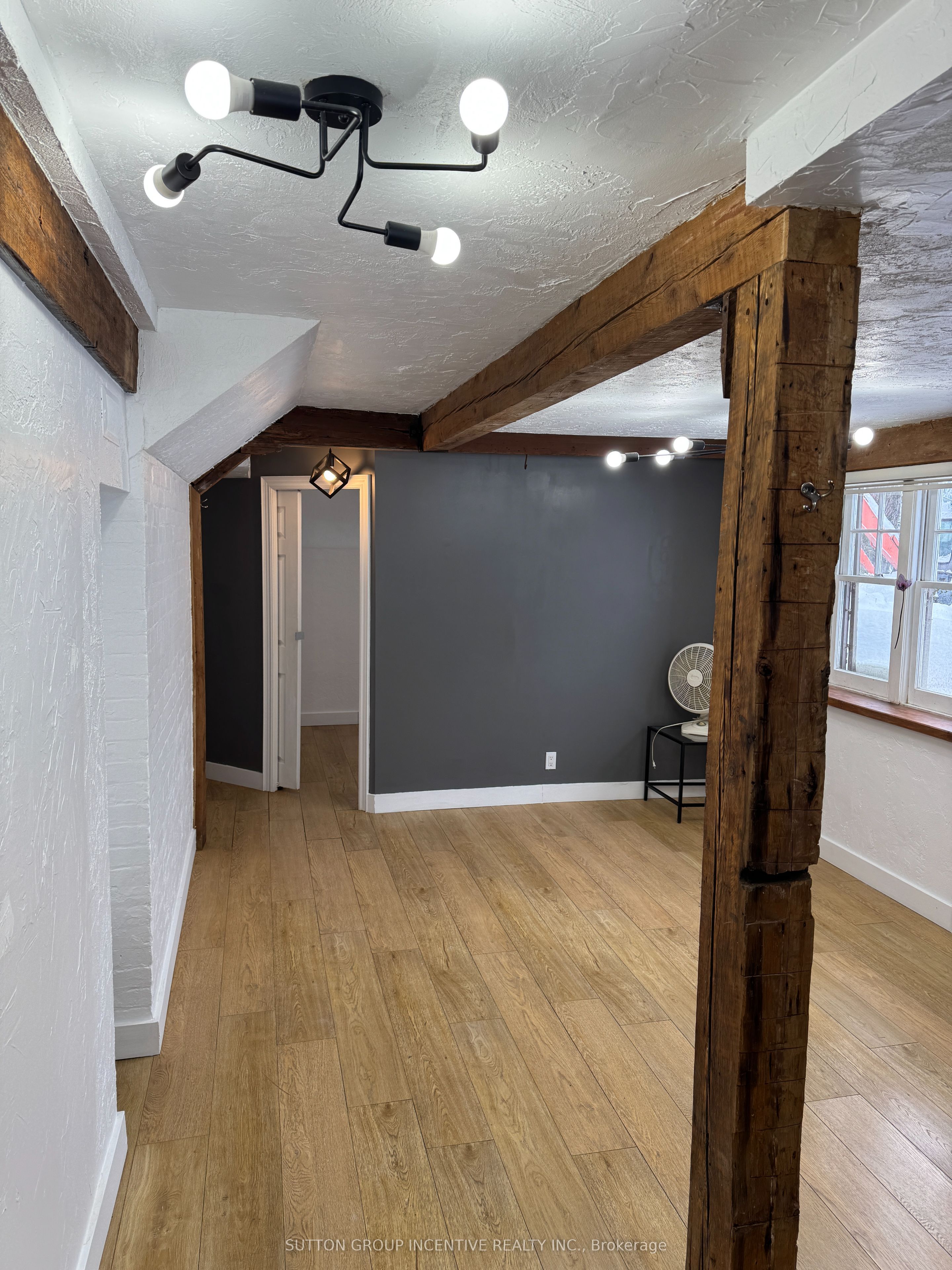 Unit Lower 2 - 233 Ellerslie Avenue, North York 2