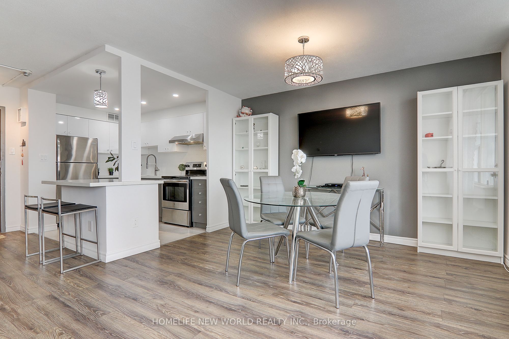 Unit 1412 - 10 Parkway Forest Drive, North York 3
