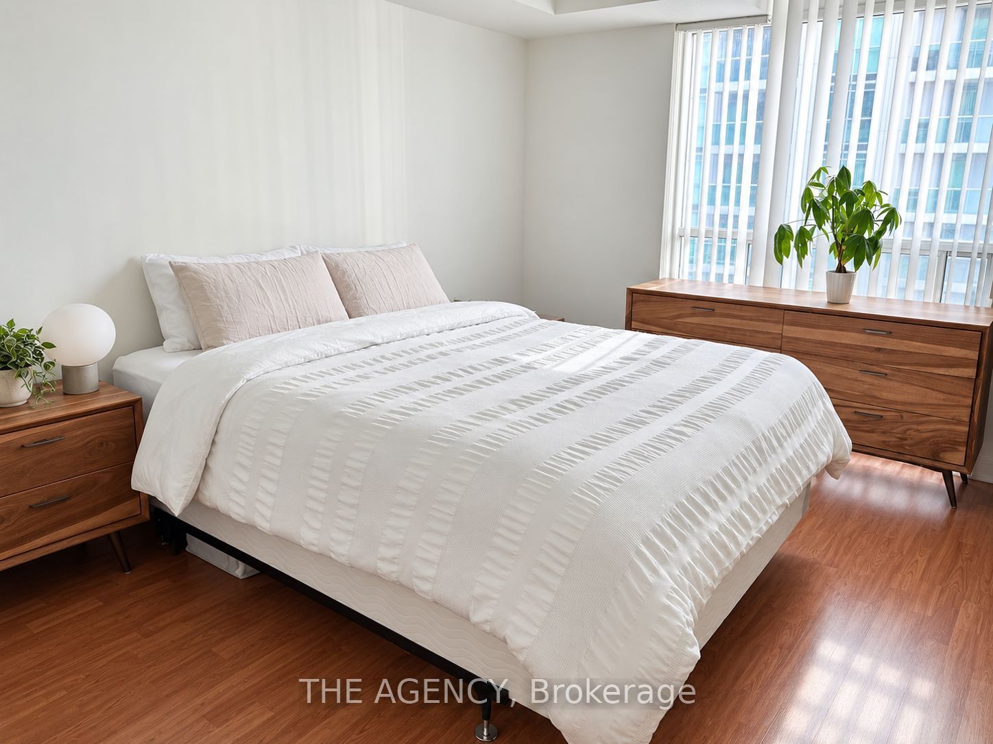 Unit 1711 - 35 Bales Avenue, North York 3