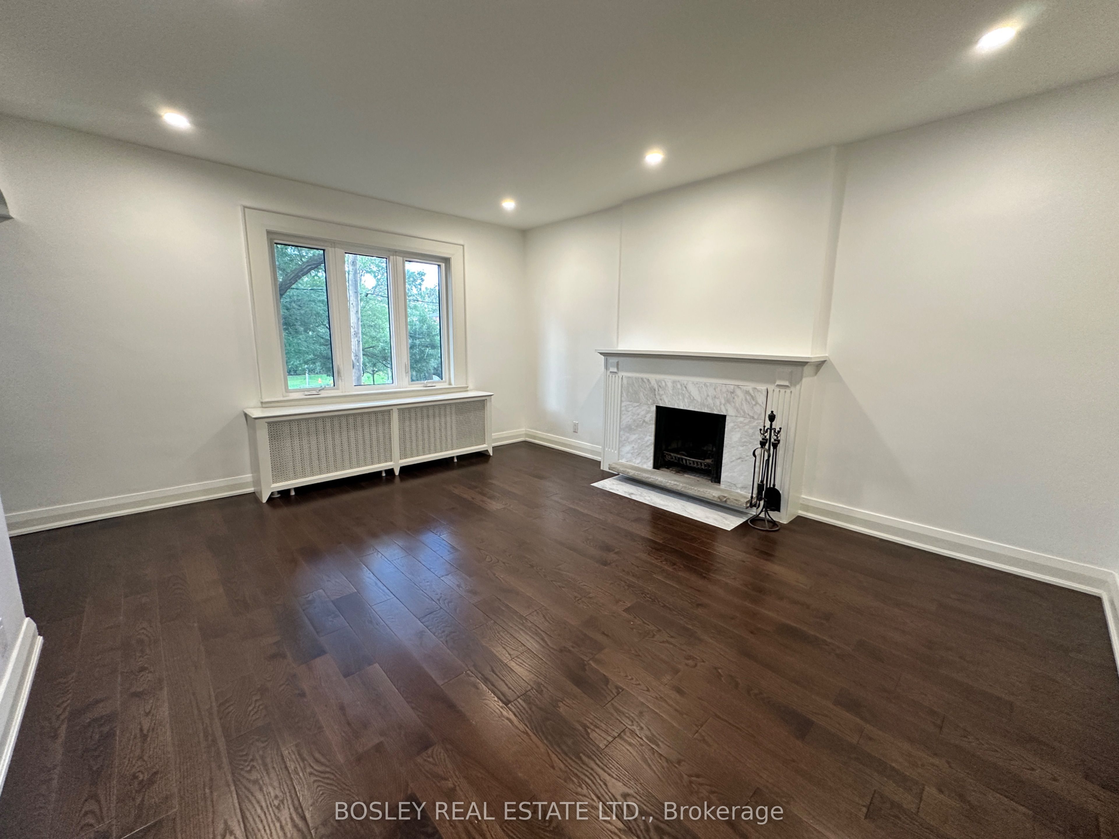 Unit 2 - 229 Manor Road E, Toronto 3