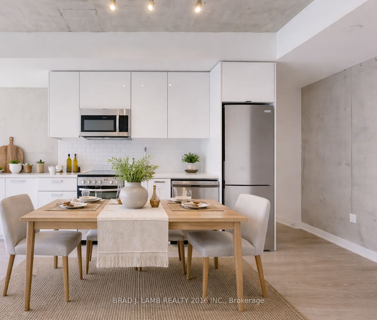 Unit 1302 - 284 King Street E, Toronto 2