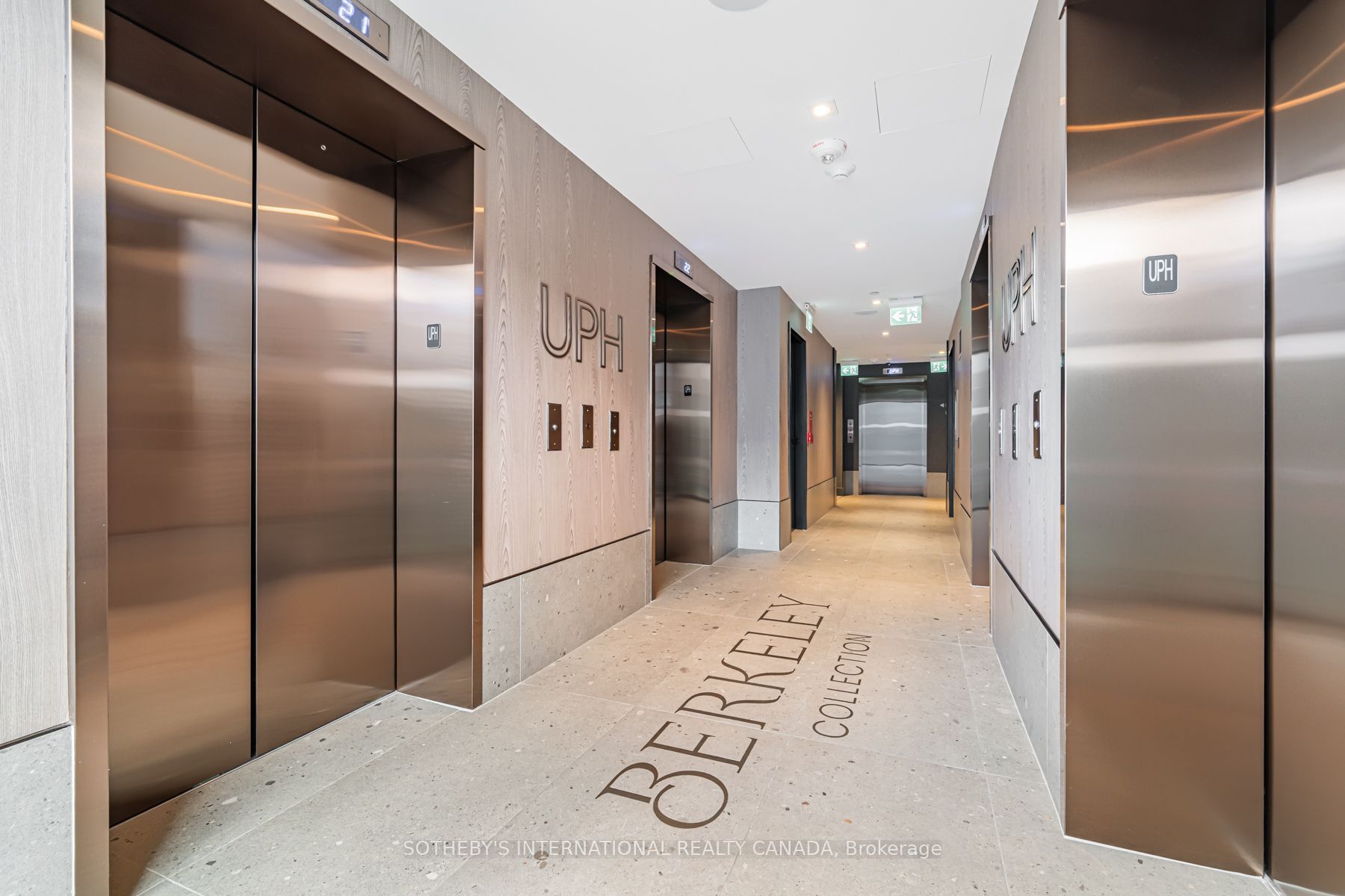 Unit E3001 - 30 Mutual Street, Toronto 2