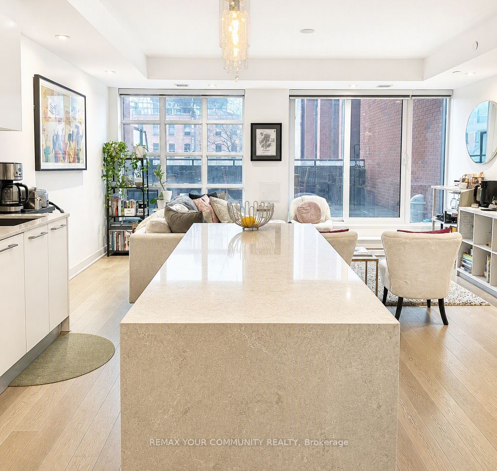 Unit 305 - 501 Adelaide Street W, Toronto 3