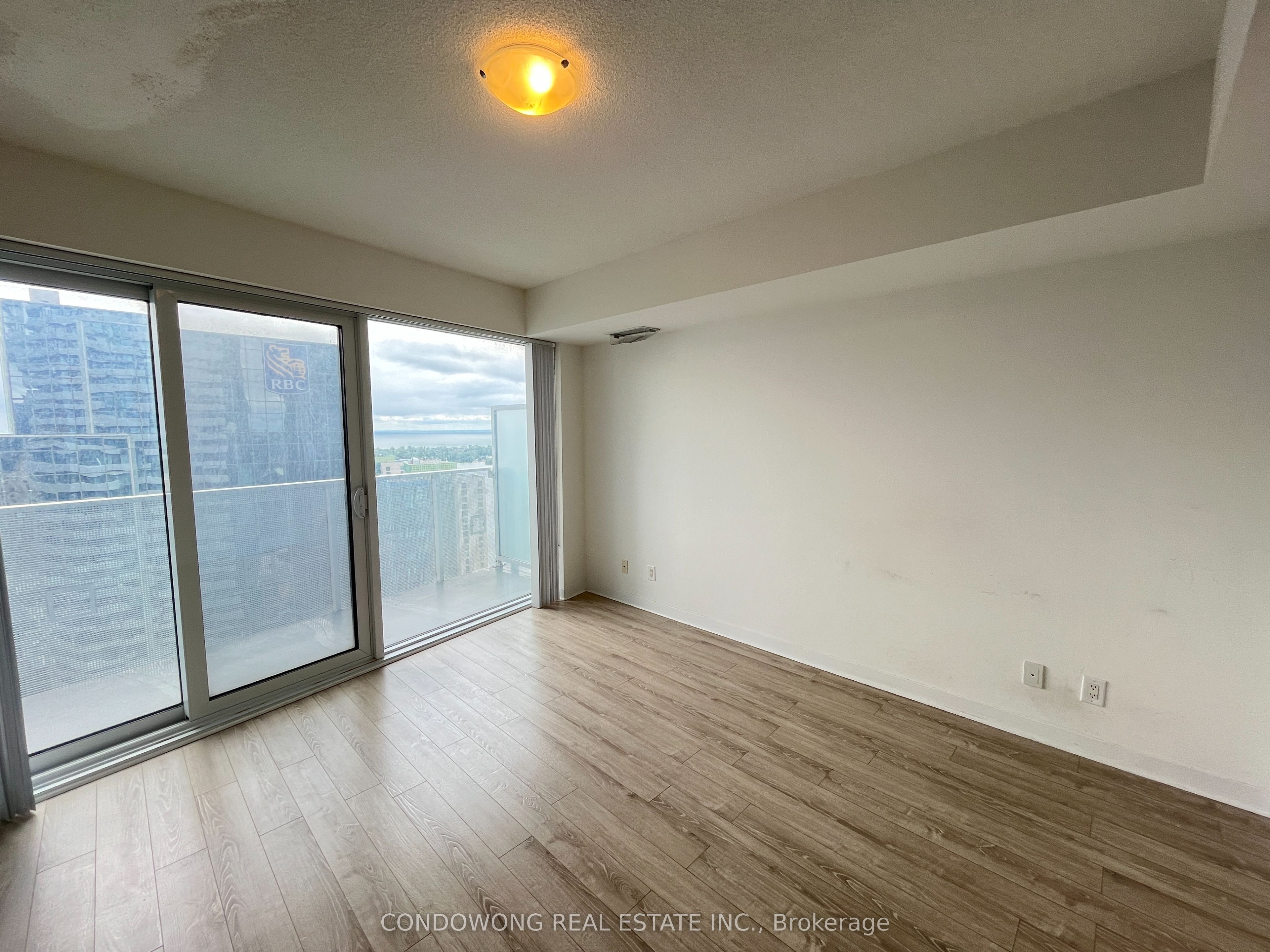 Unit 4108 - 100 Harbour Street, Toronto 5