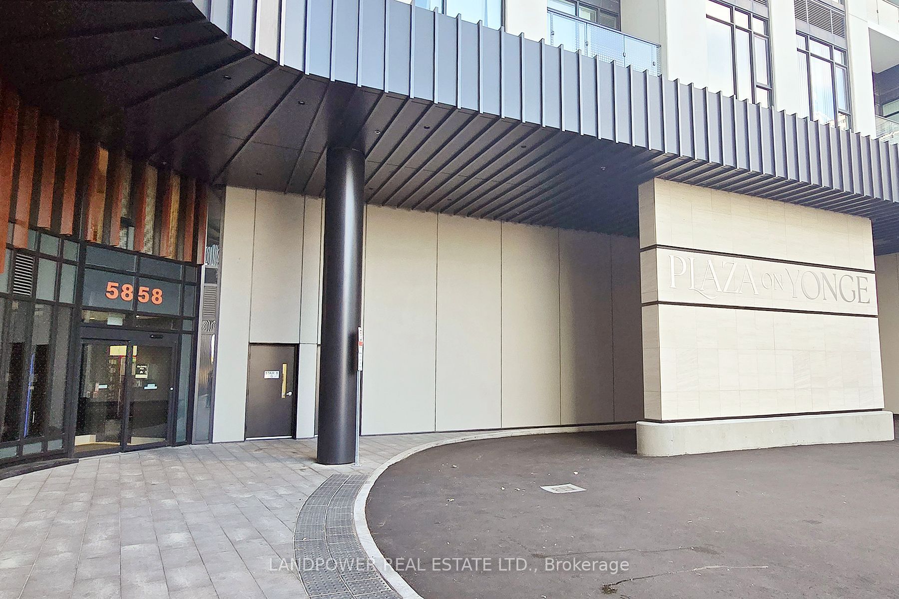 Unit 703 - 5858 Yonge Street, North York 4