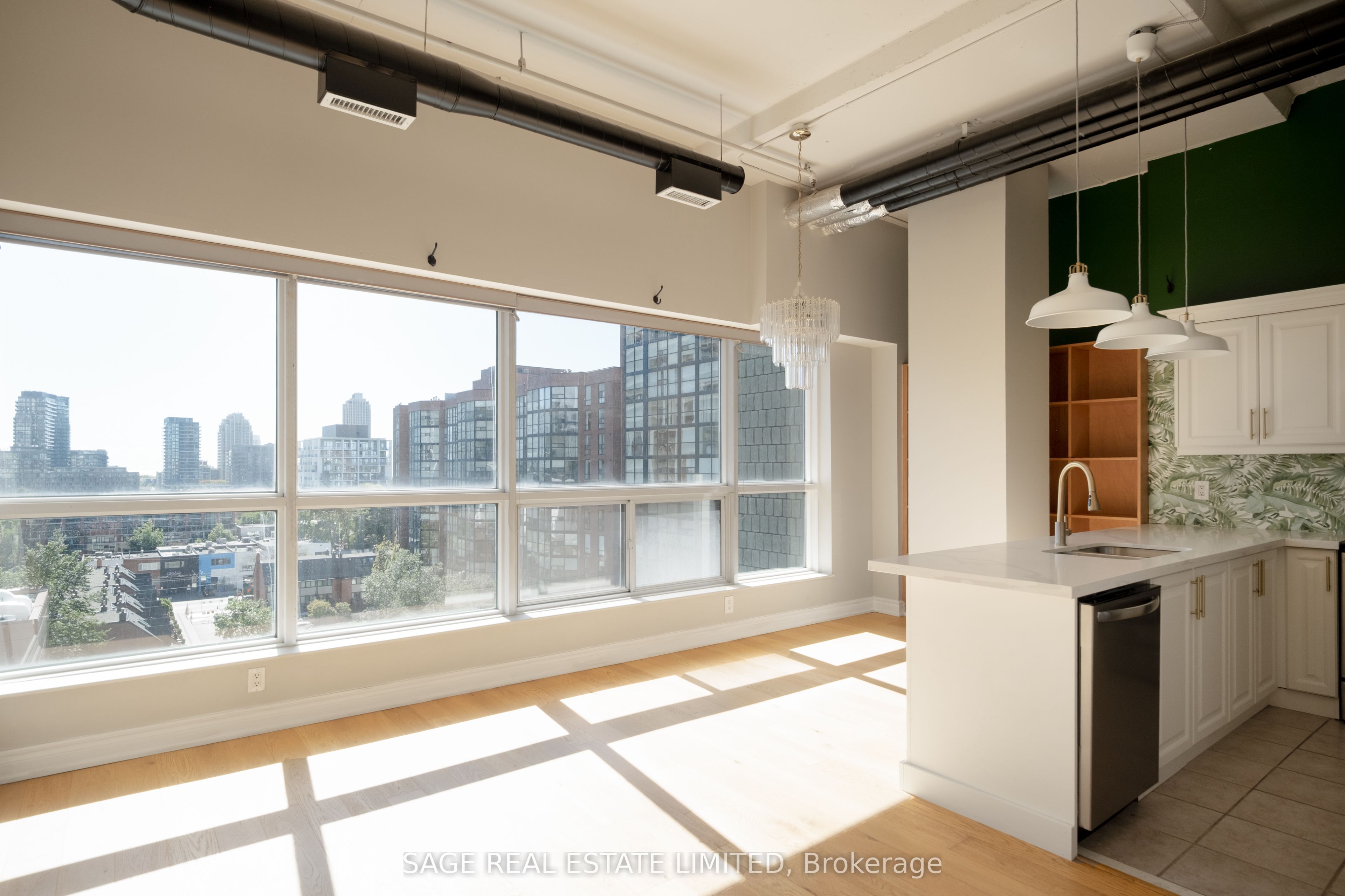 Unit 719 - 700 King Street W, Toronto 4