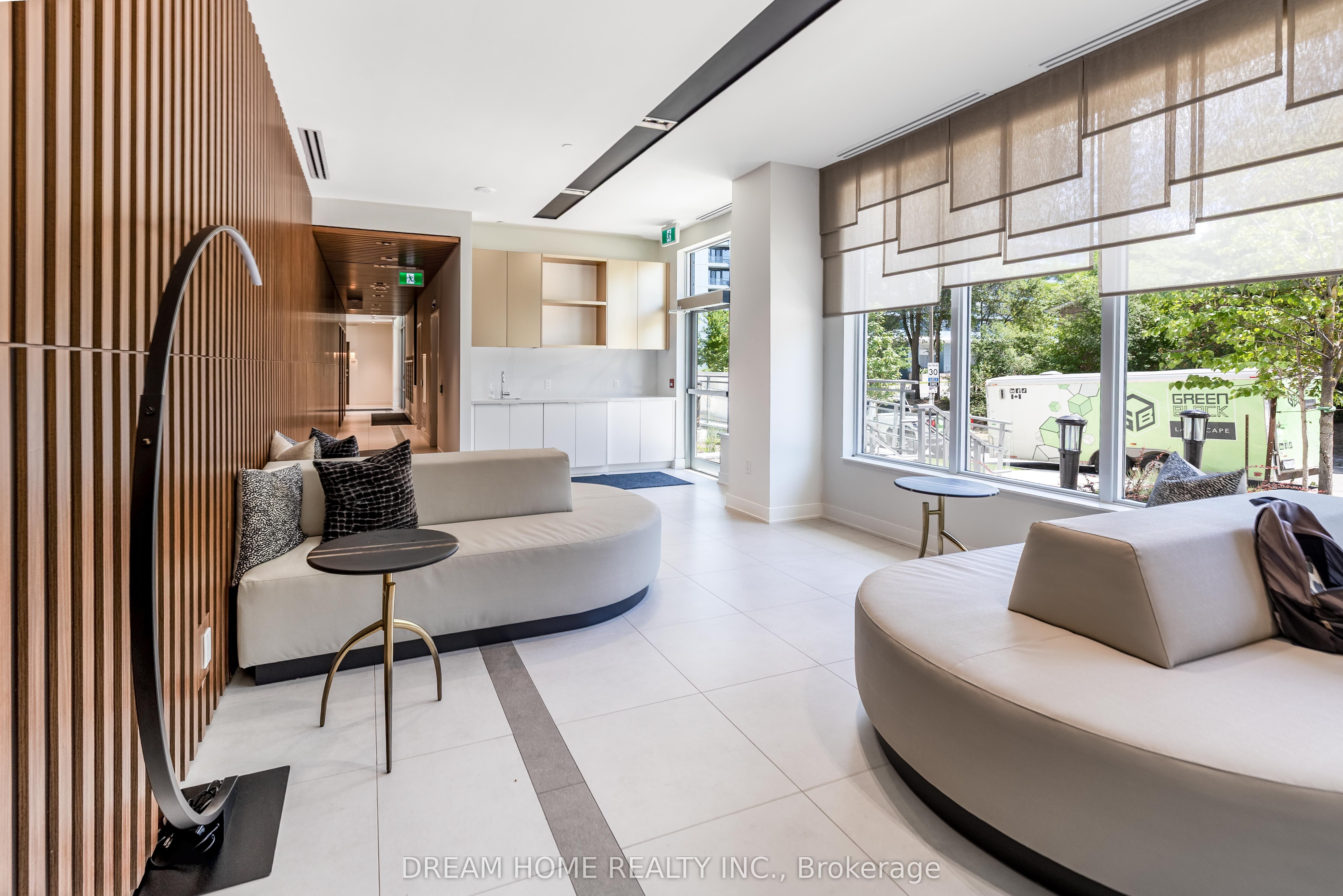 Unit 309 - 2 Teagarden Court, North York 3