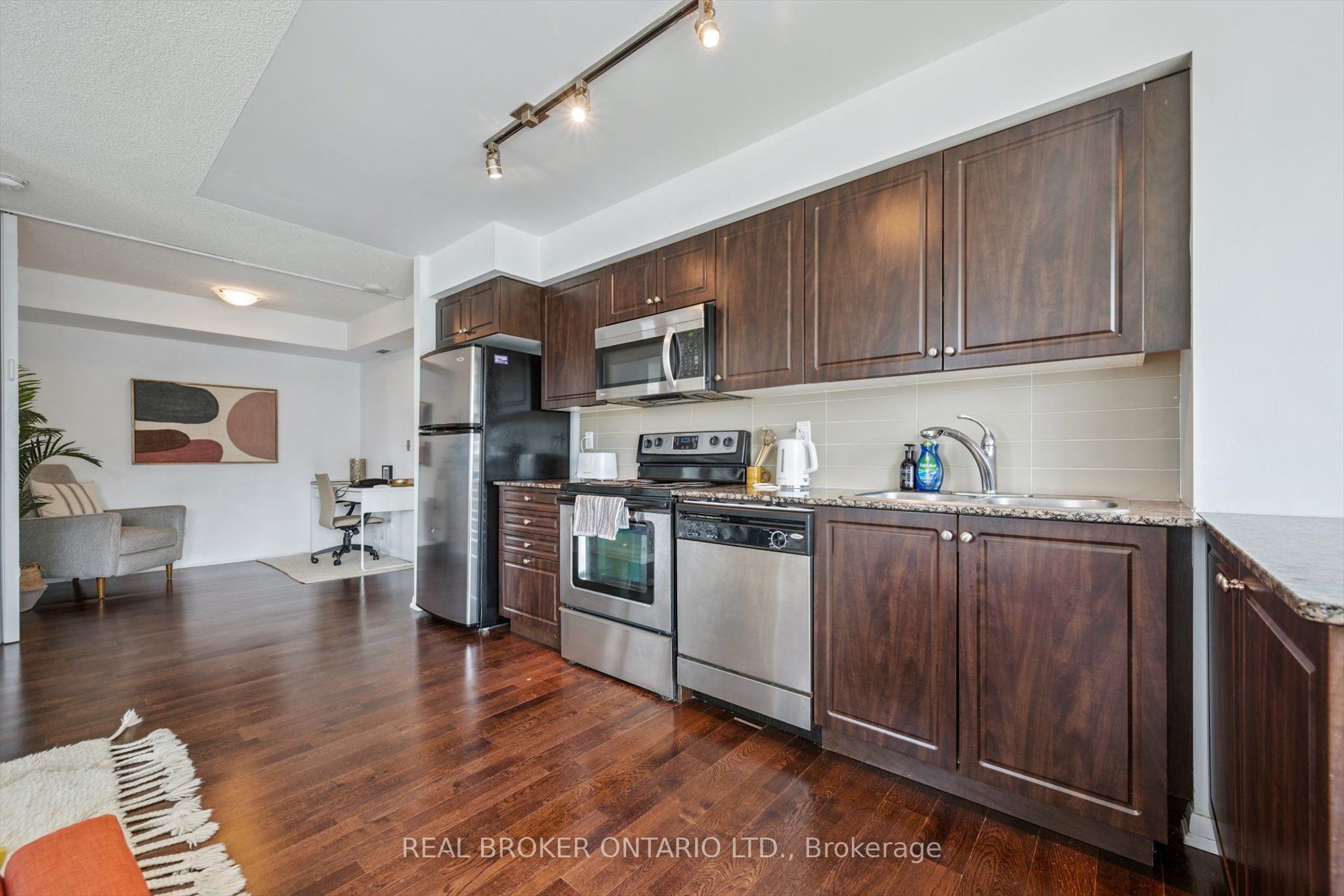 Unit 683 - 209 Fort York Boulevard, Toronto 5