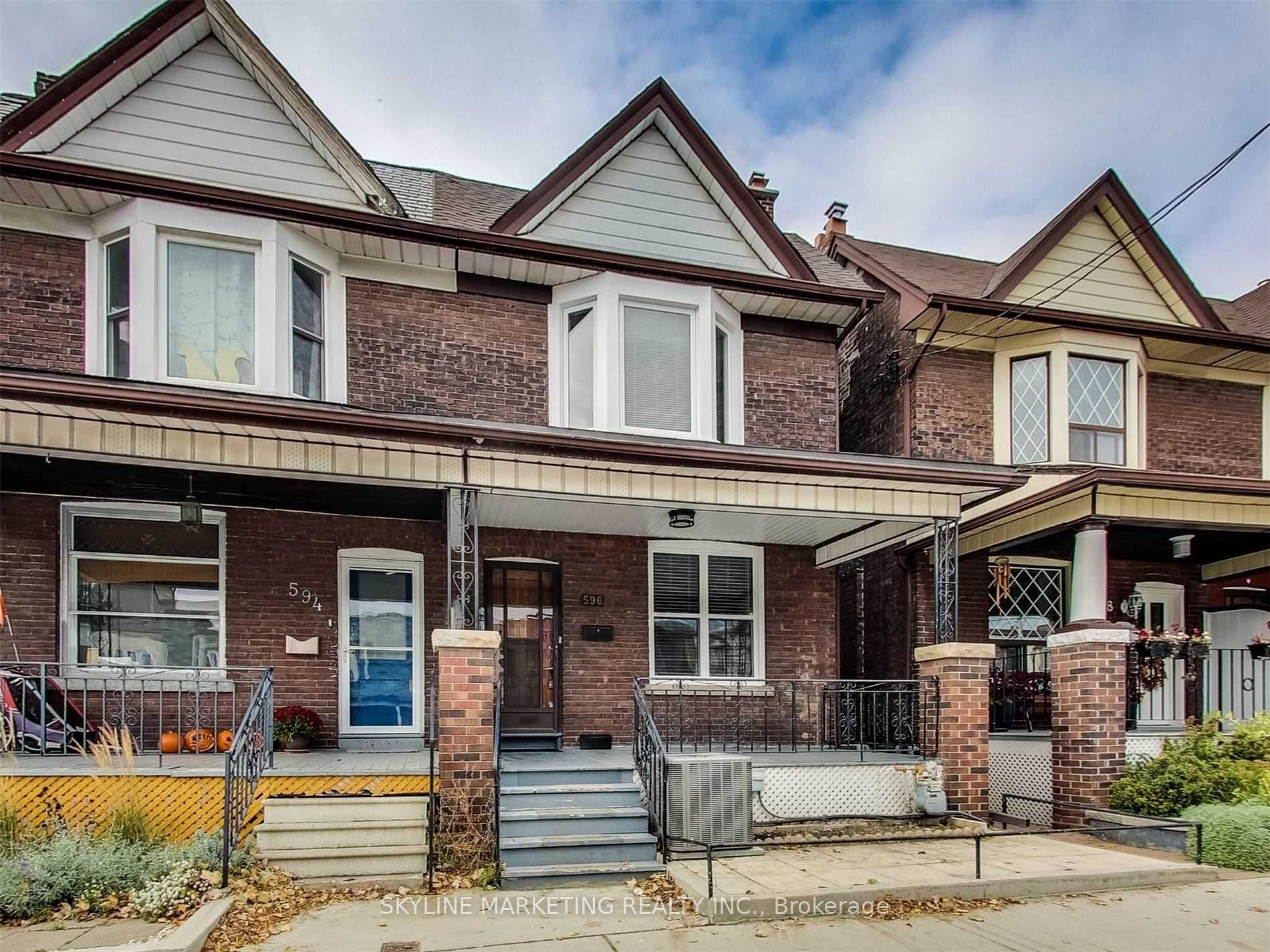 Unit Lower - 596 Dufferin Street, Toronto 2