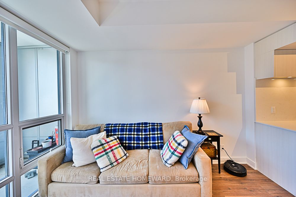 Unit 610 - 38 Cameron Street, Toronto 4