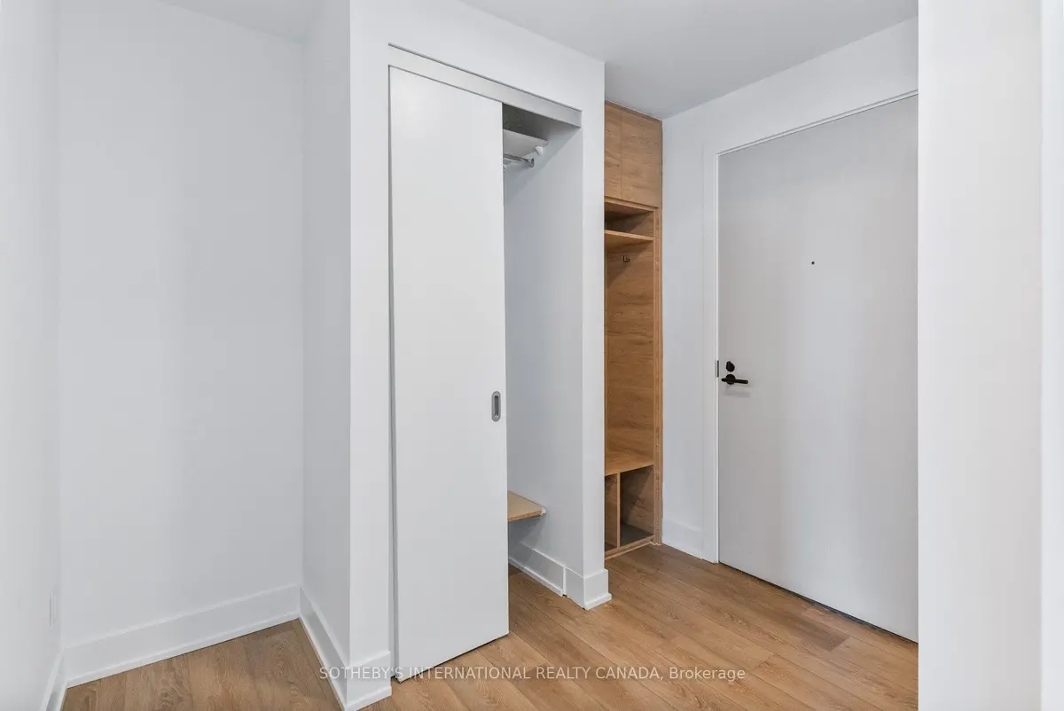 1109 - 200 Redpath Avenue, Toronto, Ontario Listing History | HouseSigma