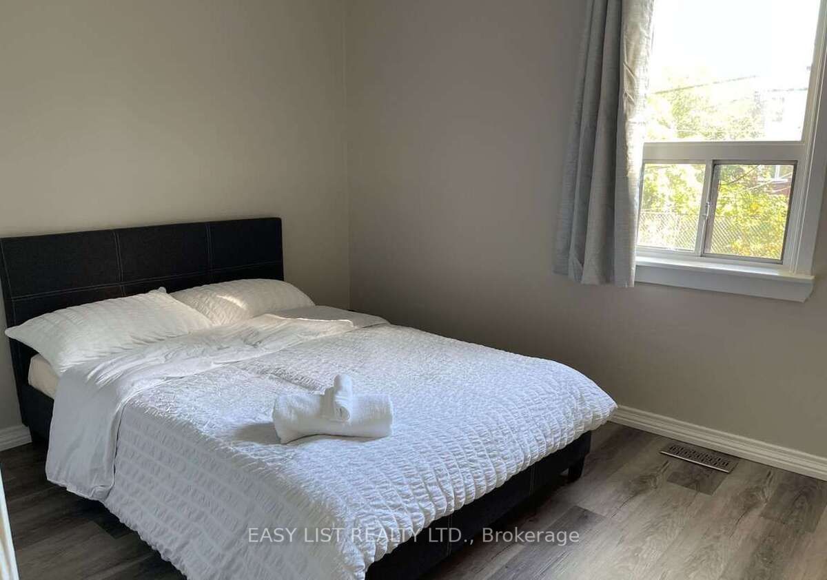 777 Birchmount Road, Scarborough 4