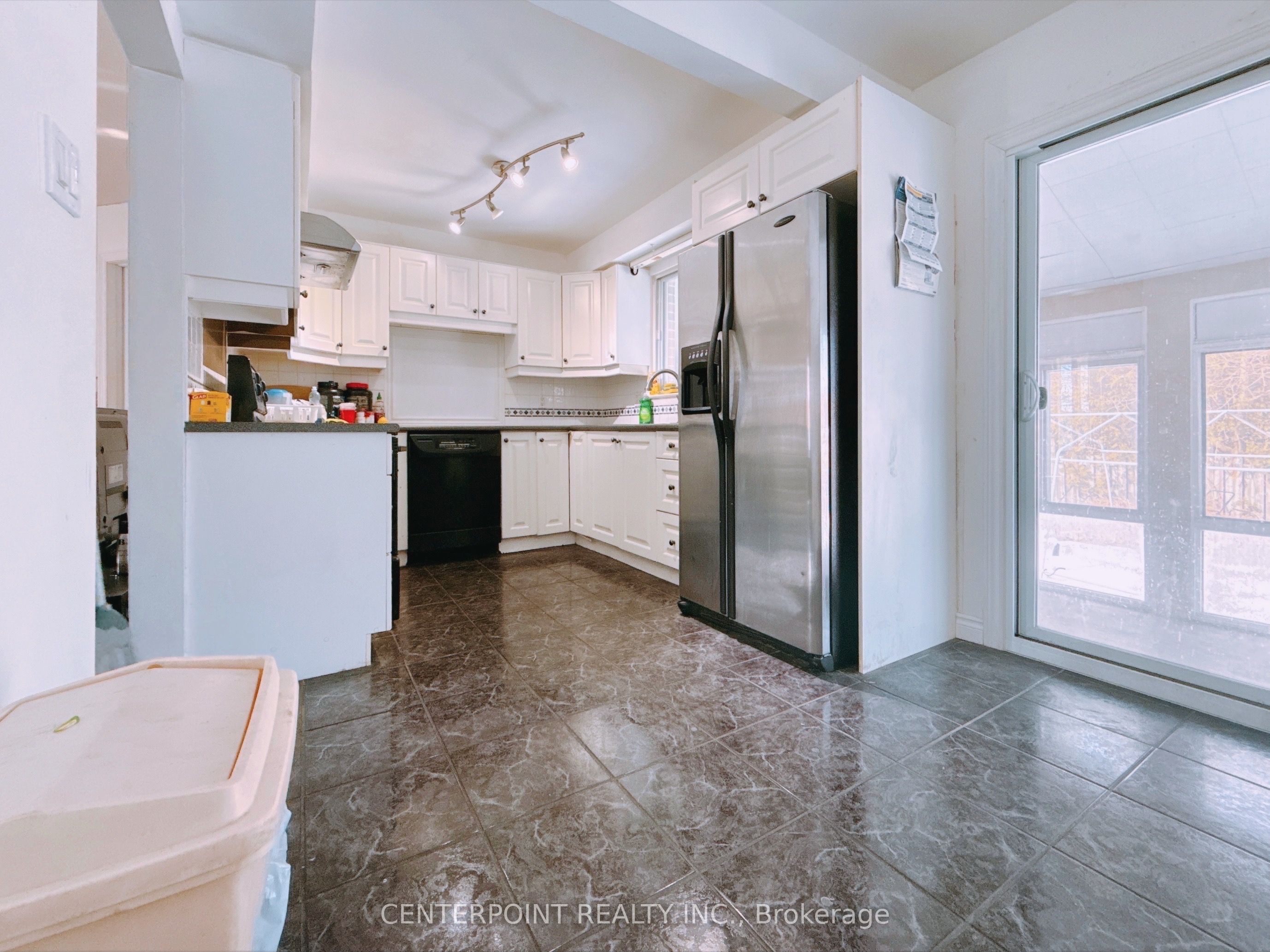 Unit Apt 2 - 9 Oakmeadow Boulevard, Scarborough 2