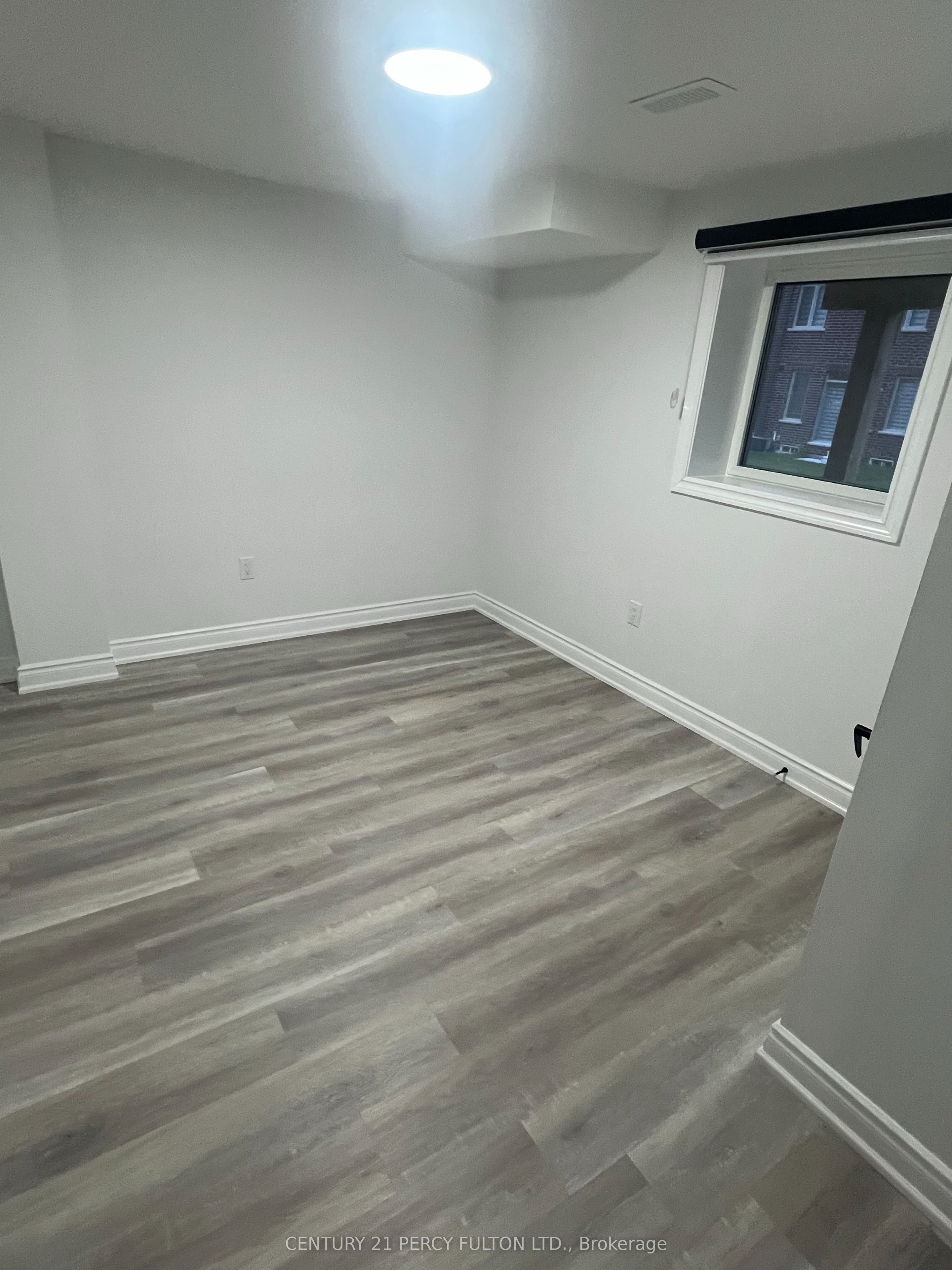 Unit Bsmt - 1223 Plymouth Drive, Oshawa 5