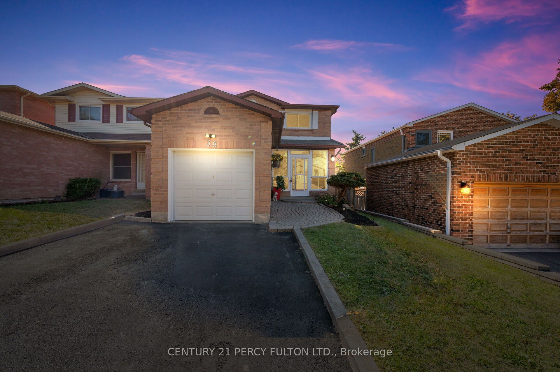 38 Palmer Drive, Ajax 1