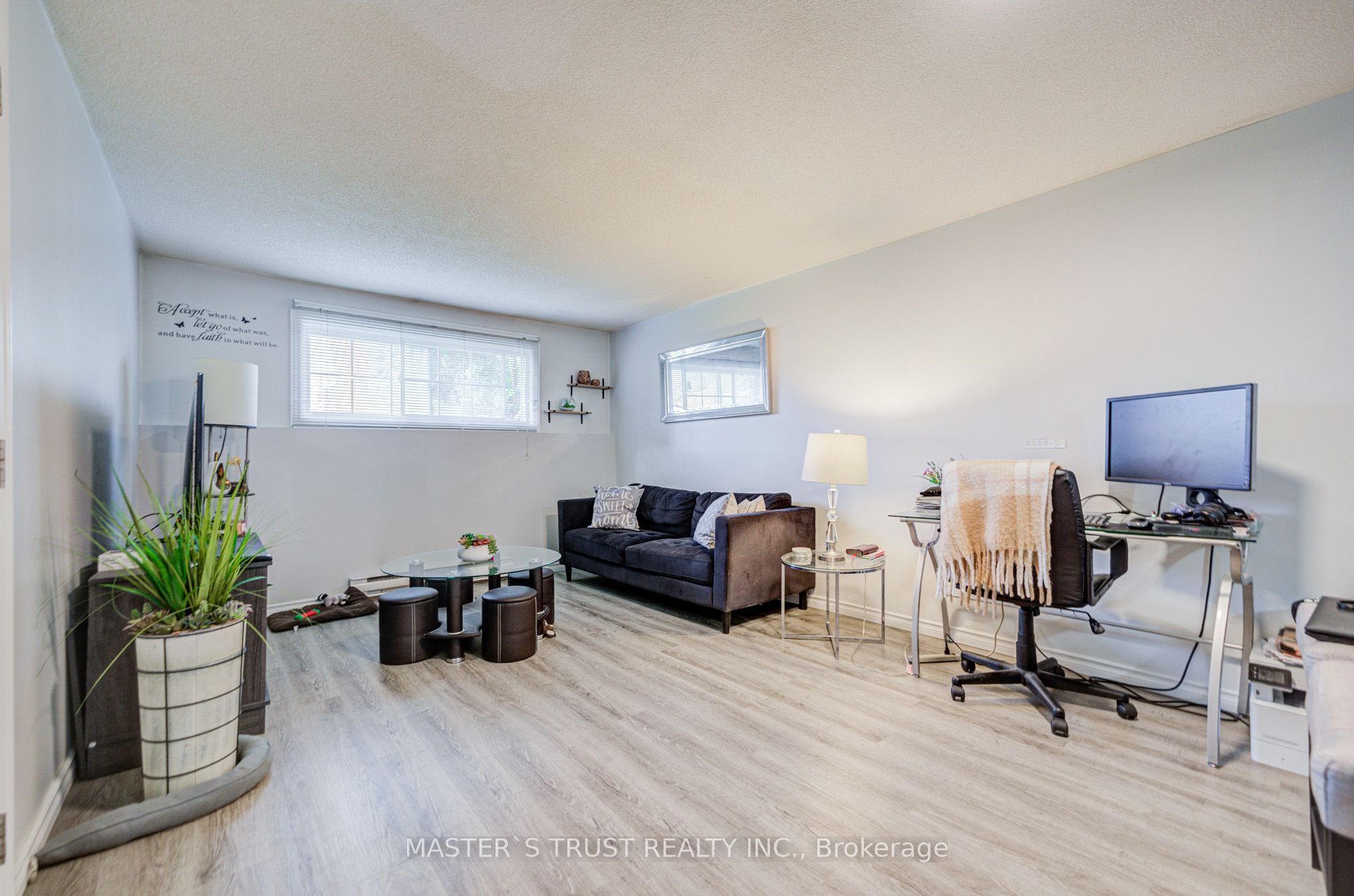 Unit Unit 2 - 1179 Simcoe Street S, Oshawa 5