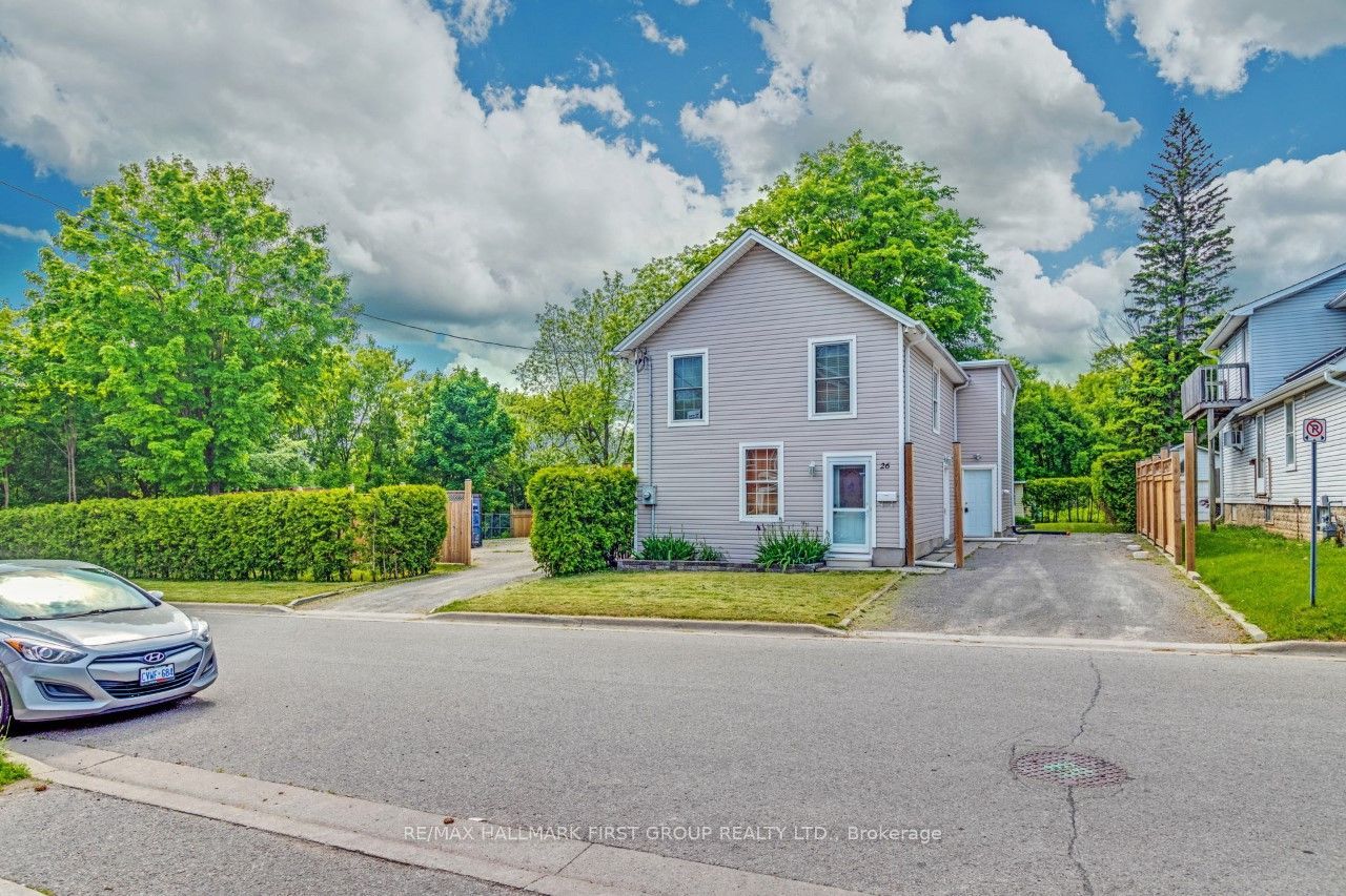 26 Whiting Avenue, Oshawa 2