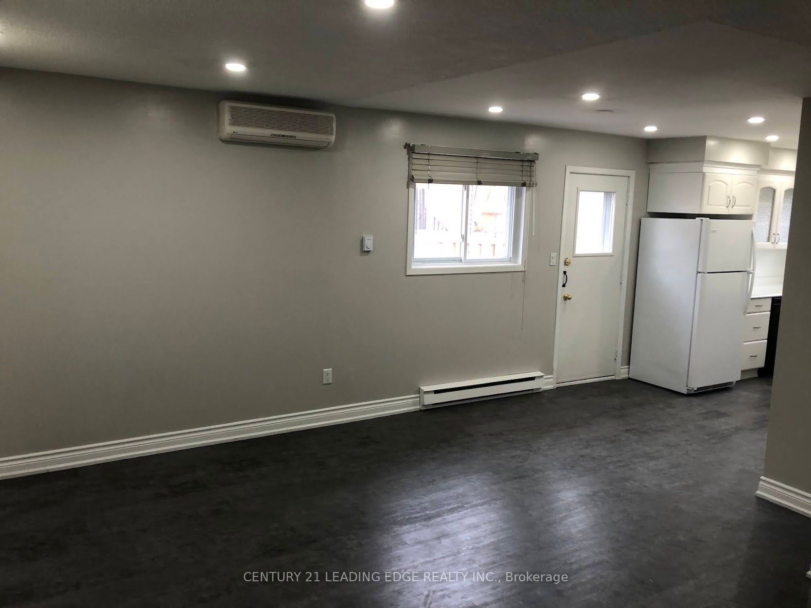 Unit 1 - 699 Attersley Drive, Oshawa 2