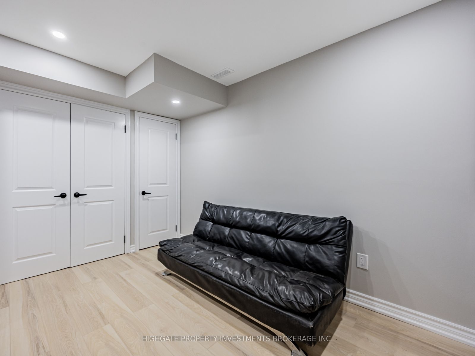 Unit Lower - 6 Harper Hill Drive, Ajax 5