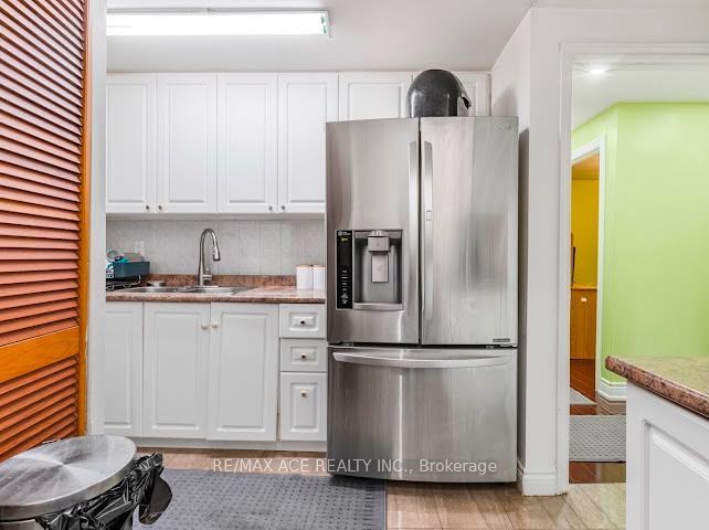 Unit Bsmt - 149 Nelson Street, Scarborough 5