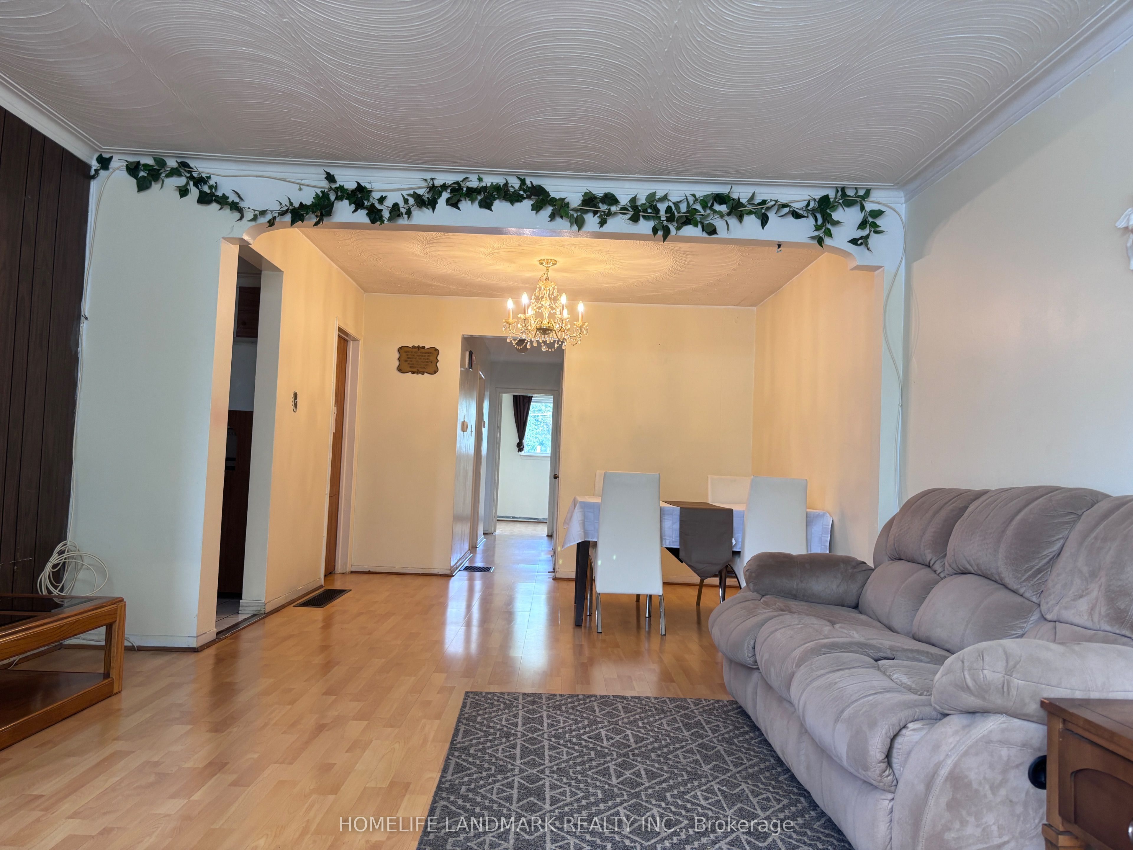 97 Tourmaline Drive, Scarborough 2