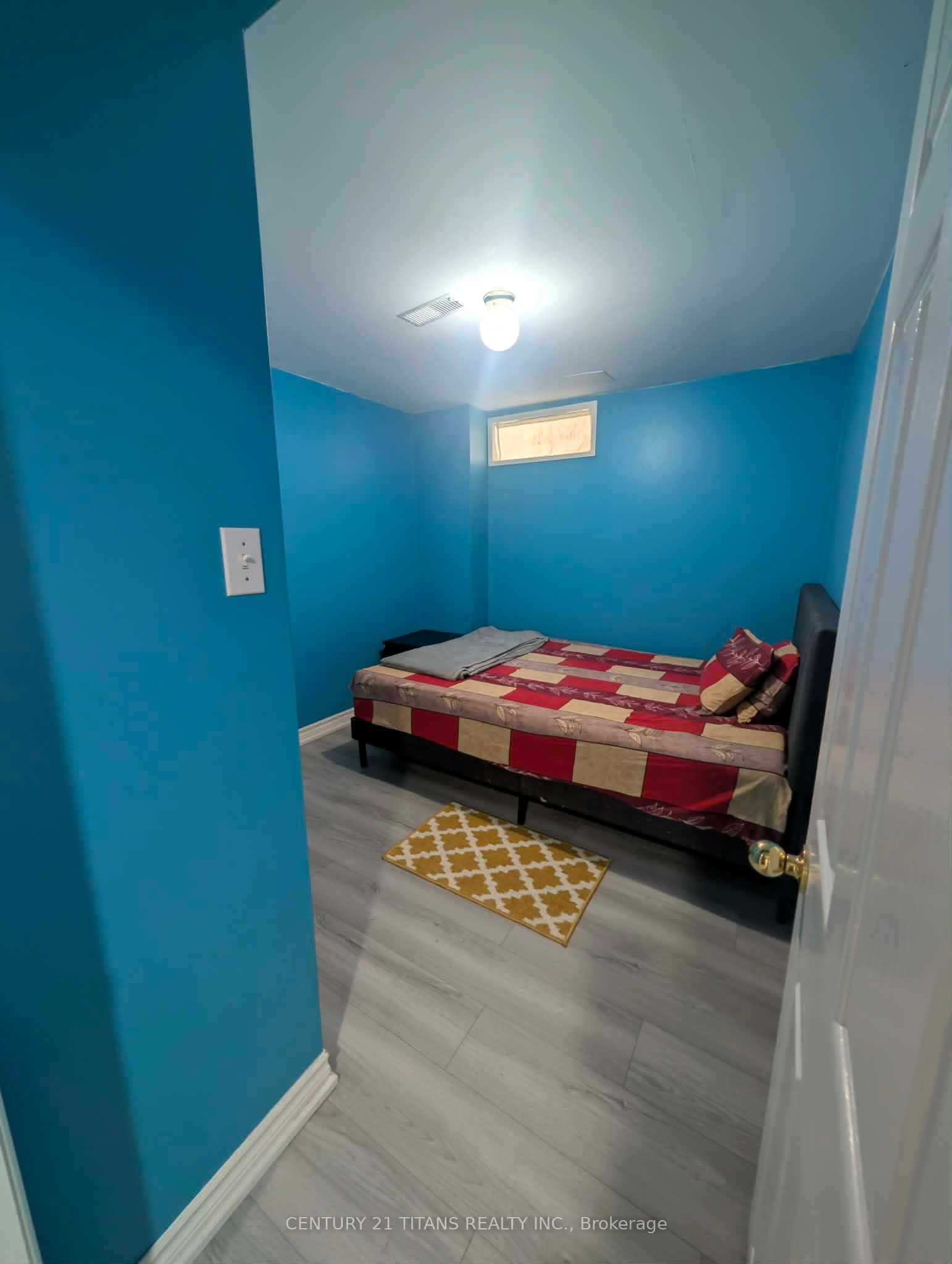 18 Frazer Road, Ajax 2