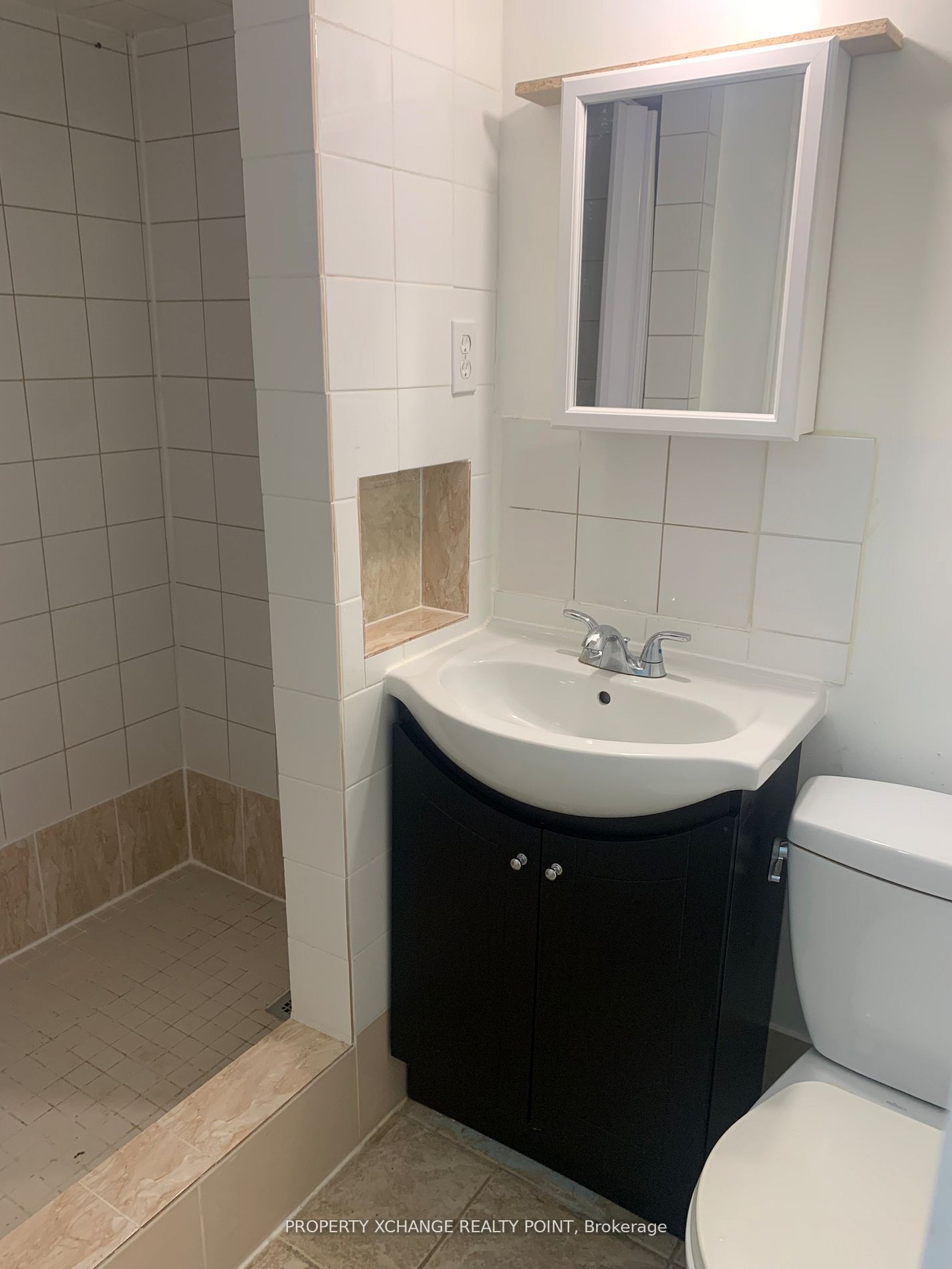 215 Vauxhall Drive, Scarborough 5