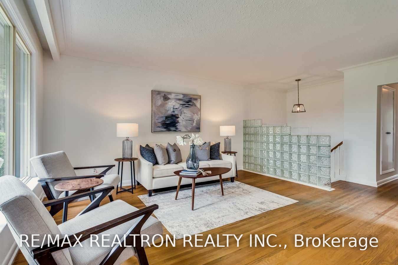 Unit Main Floor - 100 Meldazy Drive, Scarborough 4