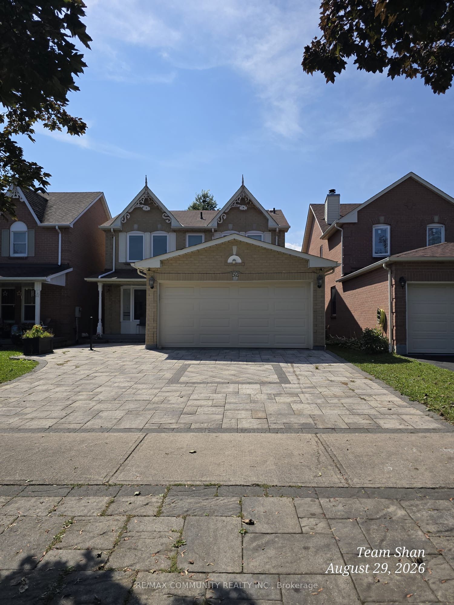 Unit Main - 52 Noake Crescent, Ajax 3