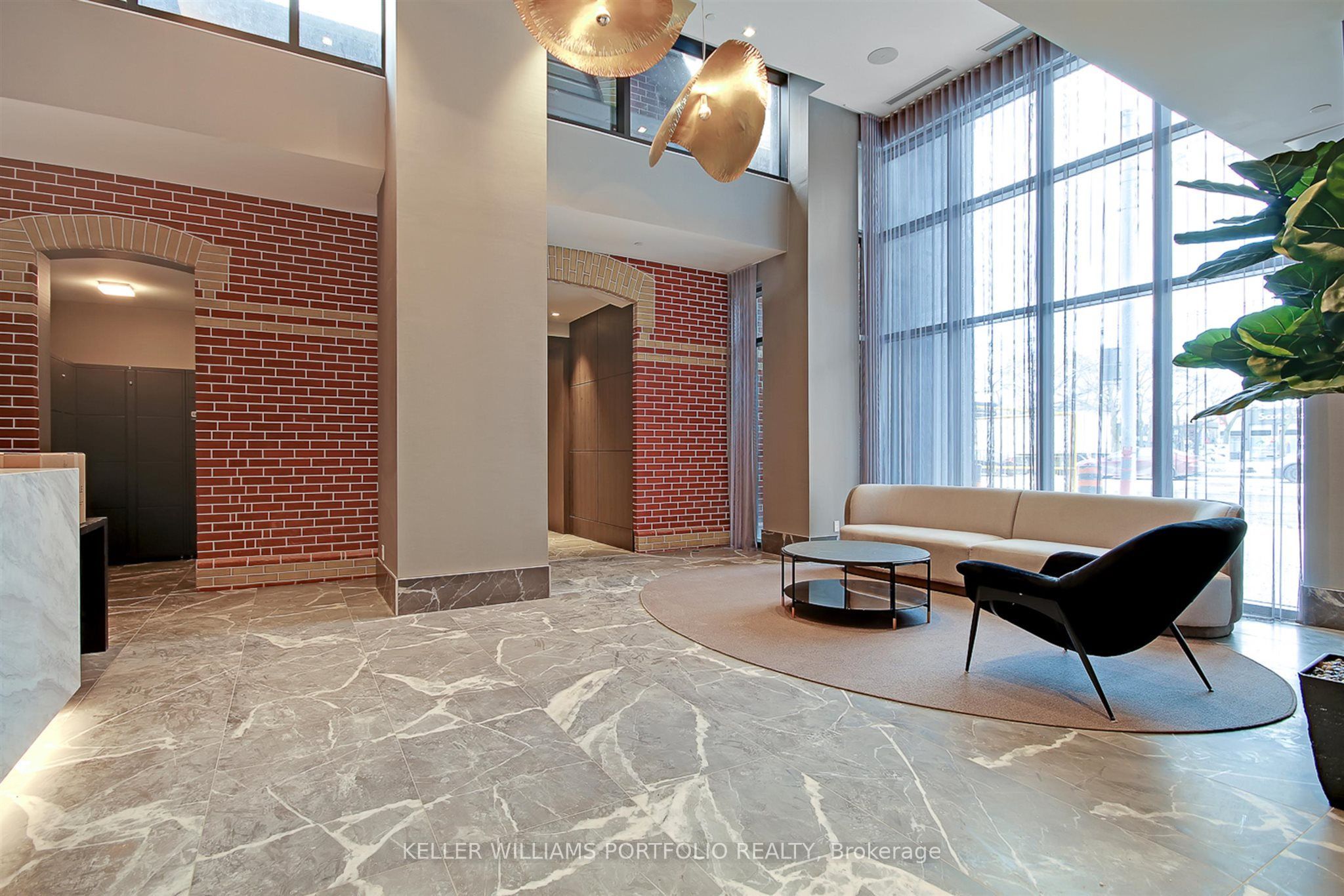 Unit 811 - 286 Main Street, Toronto 3