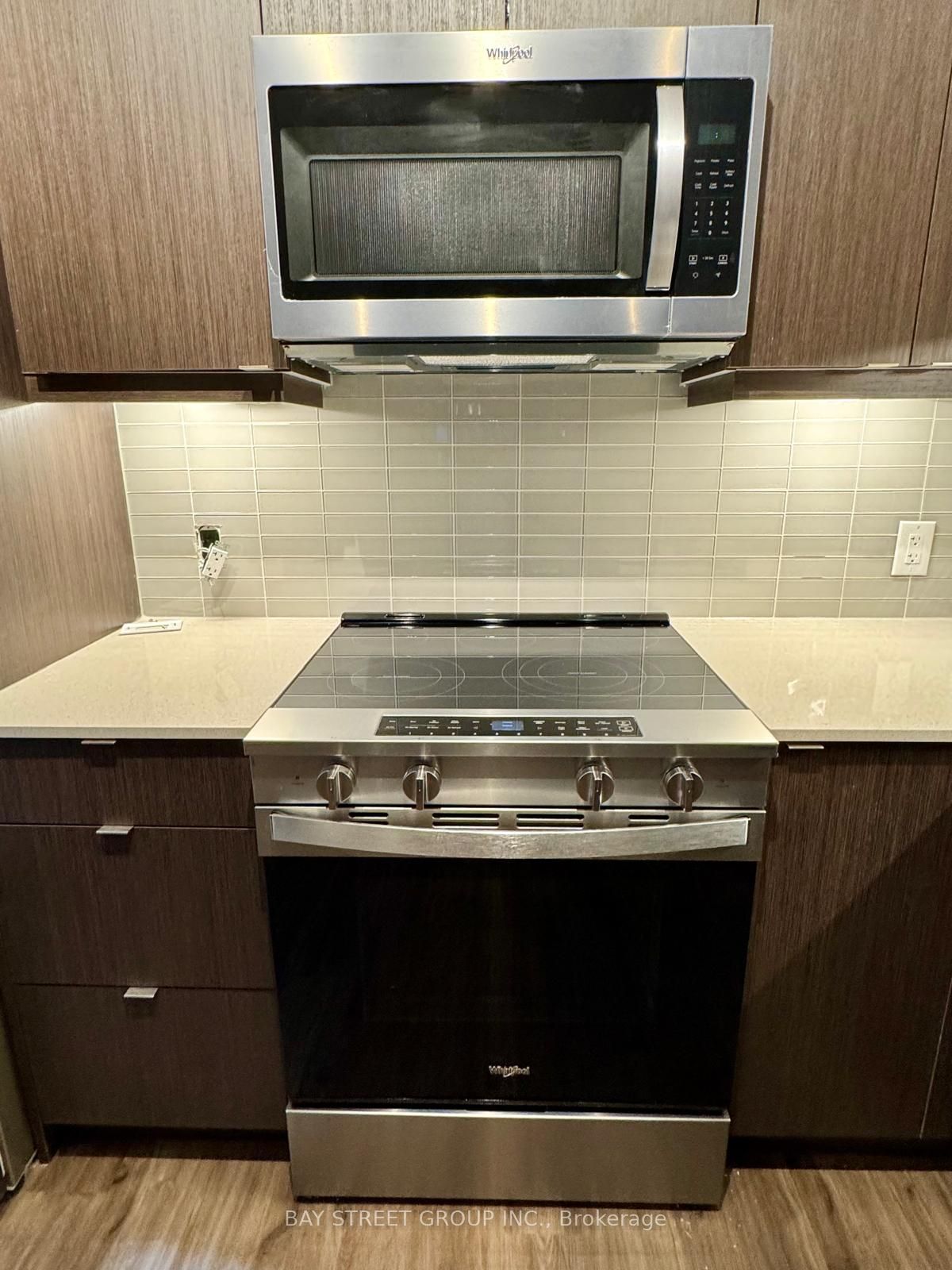 Unit 221 - 3270 Sheppard Avenue E, Scarborough 5