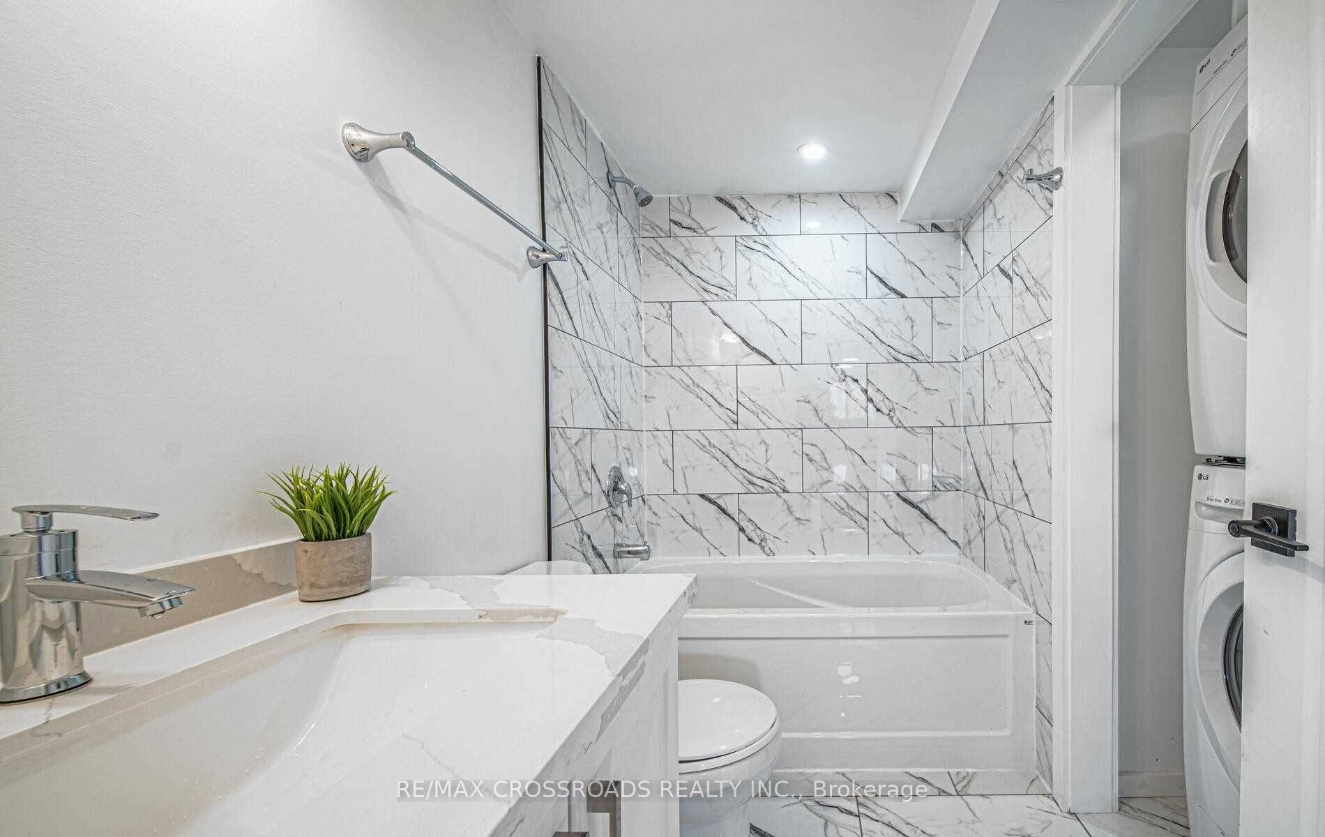 Unit Lower - 91 Mclaughlin Boulevard, Oshawa 5