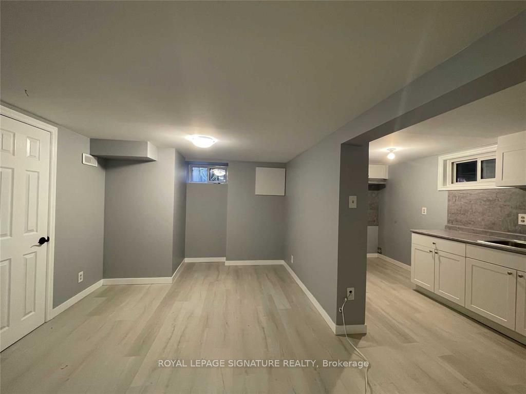 Unit Basement - 38 Glynn Road, Ajax 4