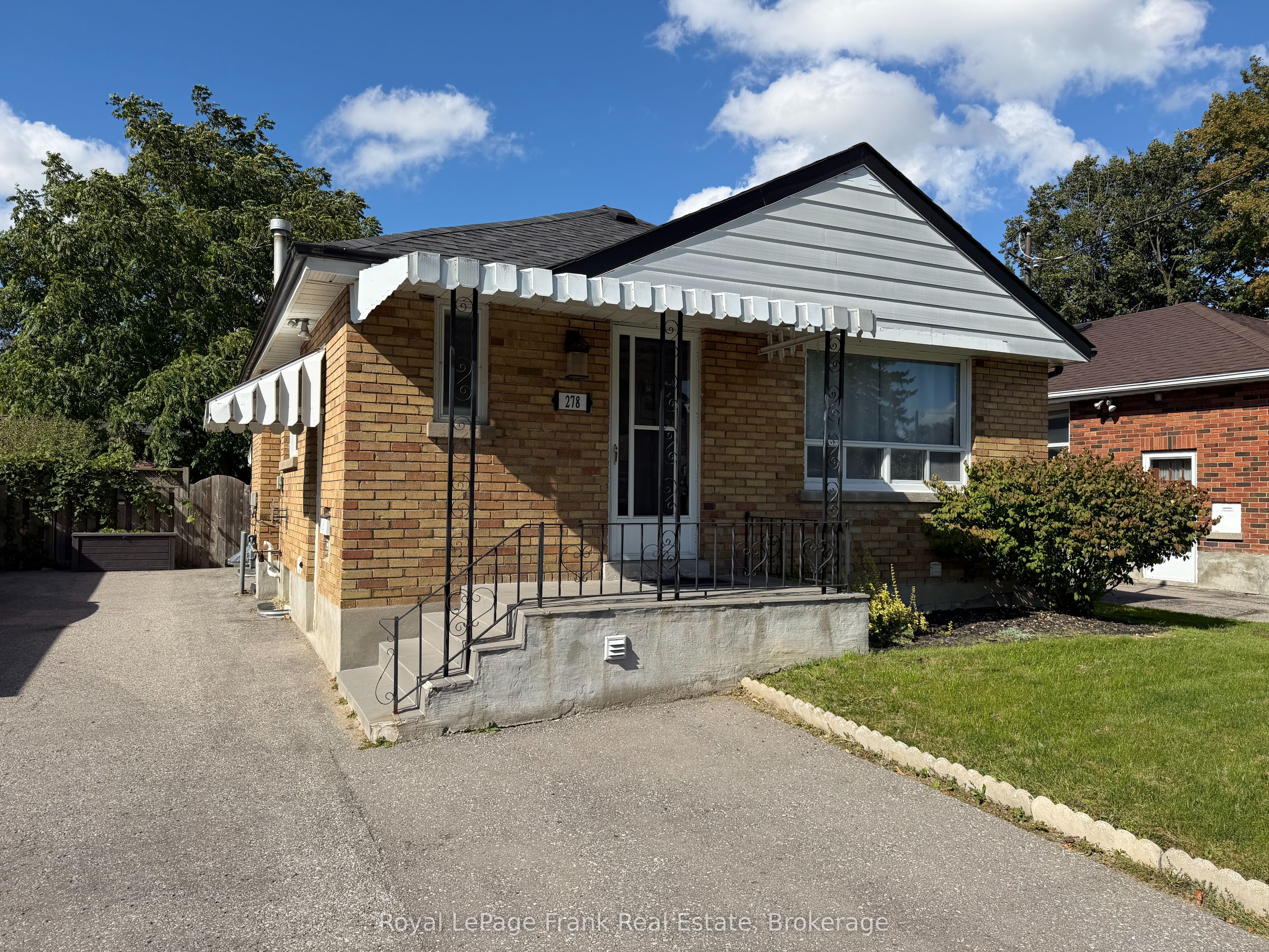 Unit Main - 278 Lasalle Avenue, Oshawa 2