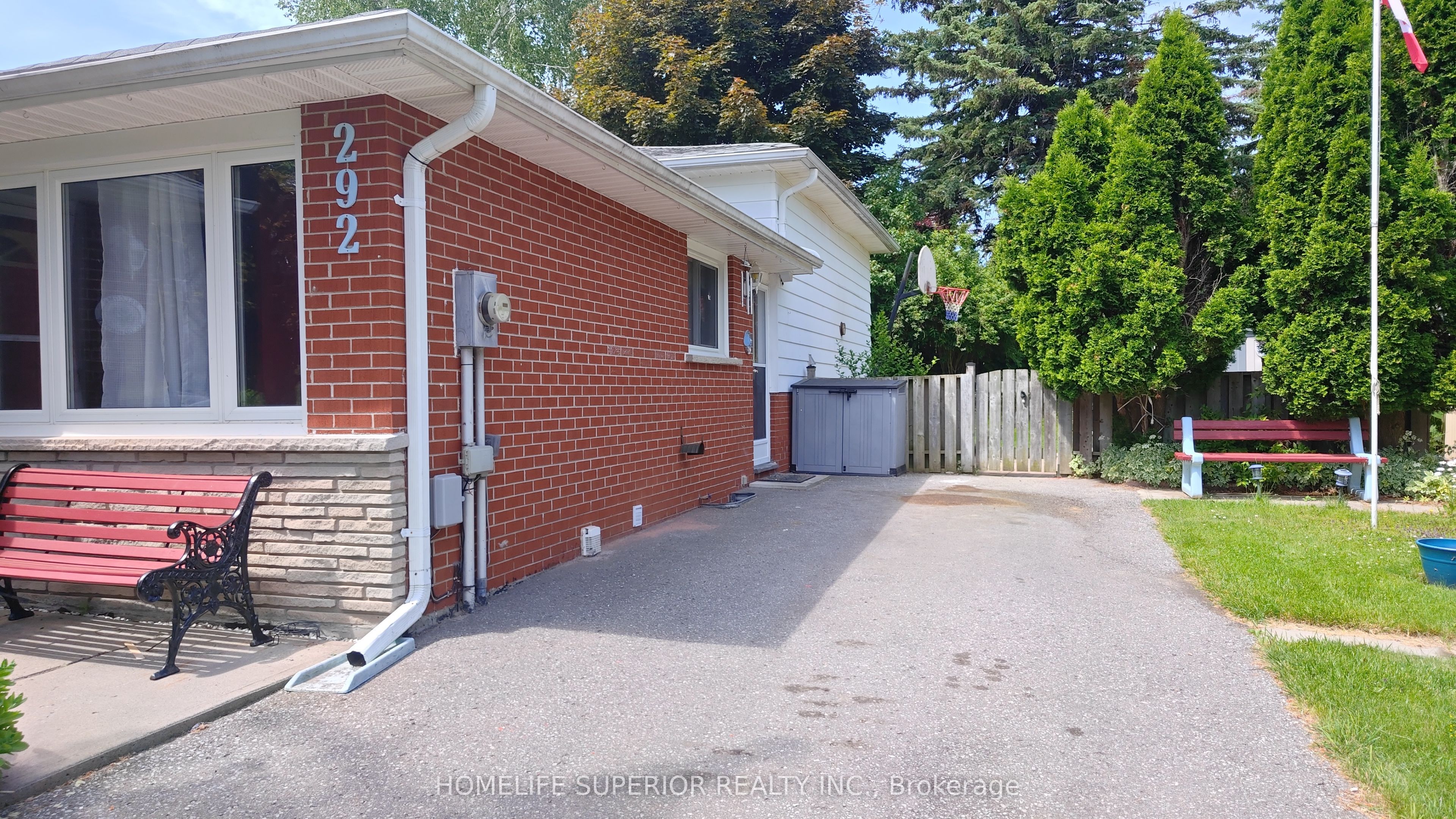 Unit Upper - 292 Brighton Court, Oshawa 3