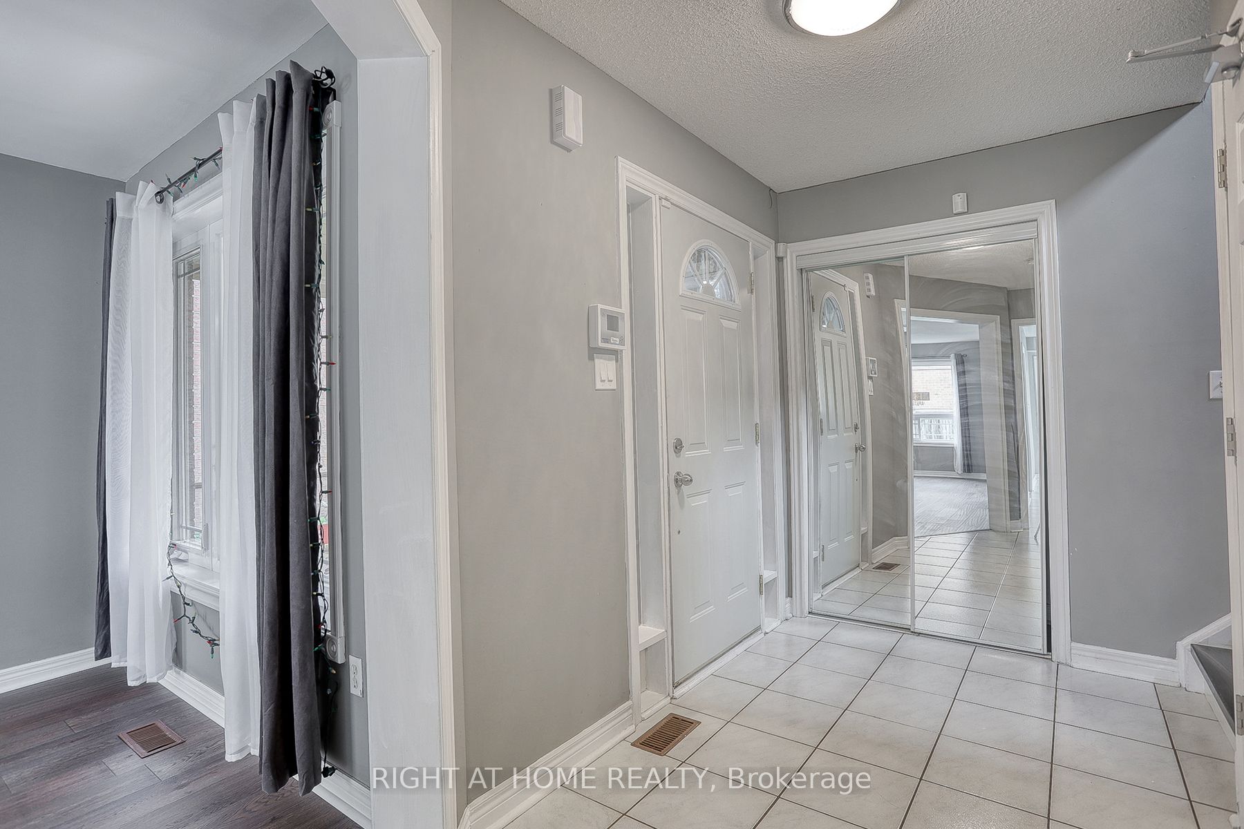 Unit UPPER - 37 Brockman Crescent, Ajax 4